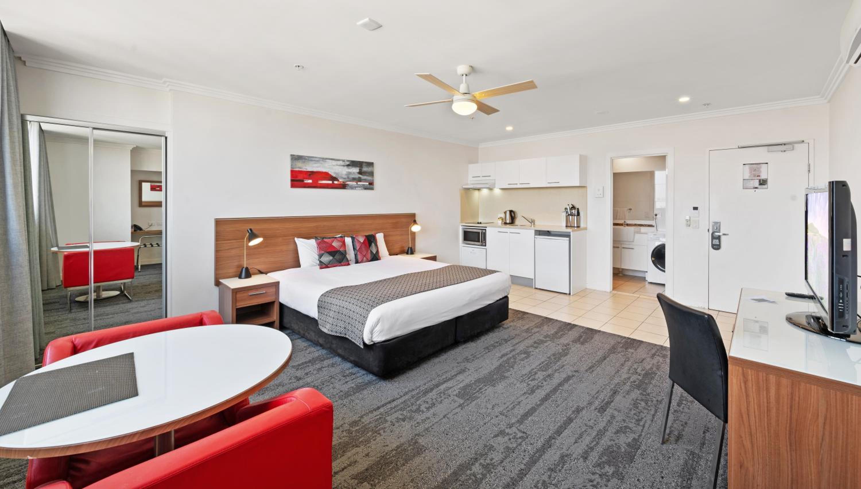Studio Apartment
