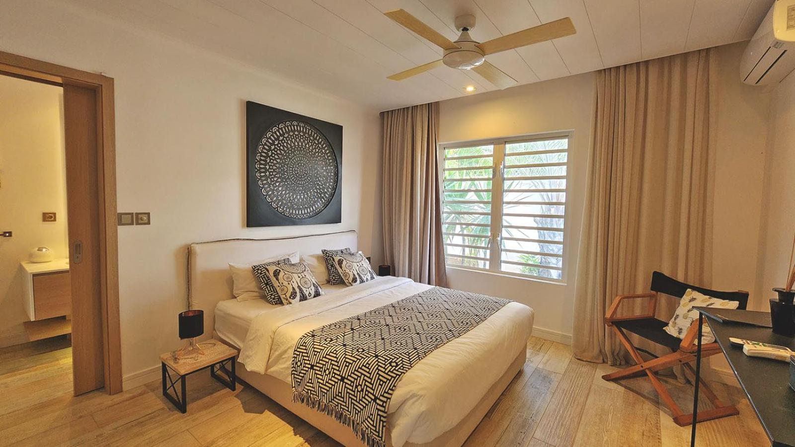 Five-Bedroom Villa with Private Pool photo 2