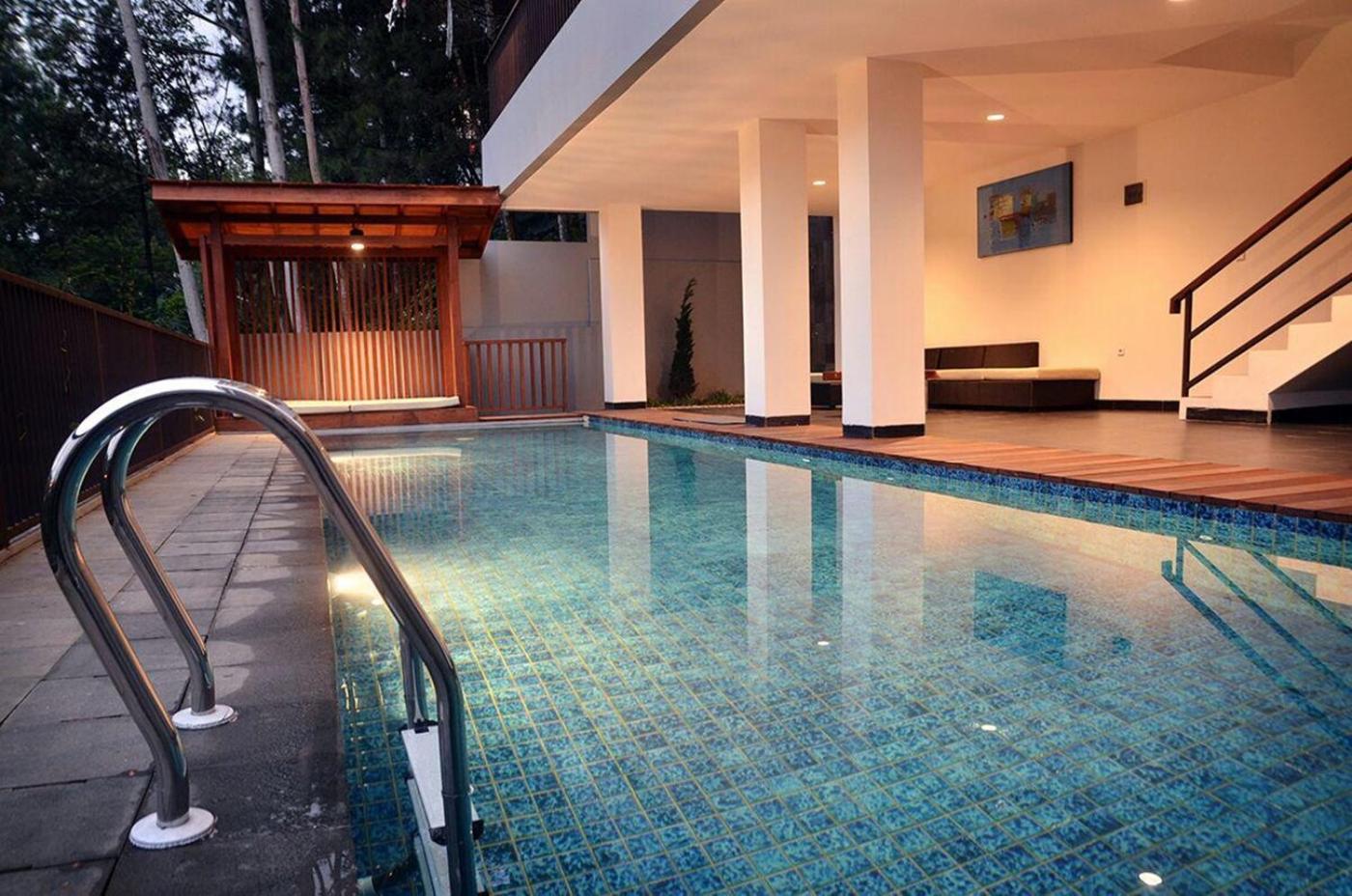 Five-Bedroom Villa with Private Pool photo 2