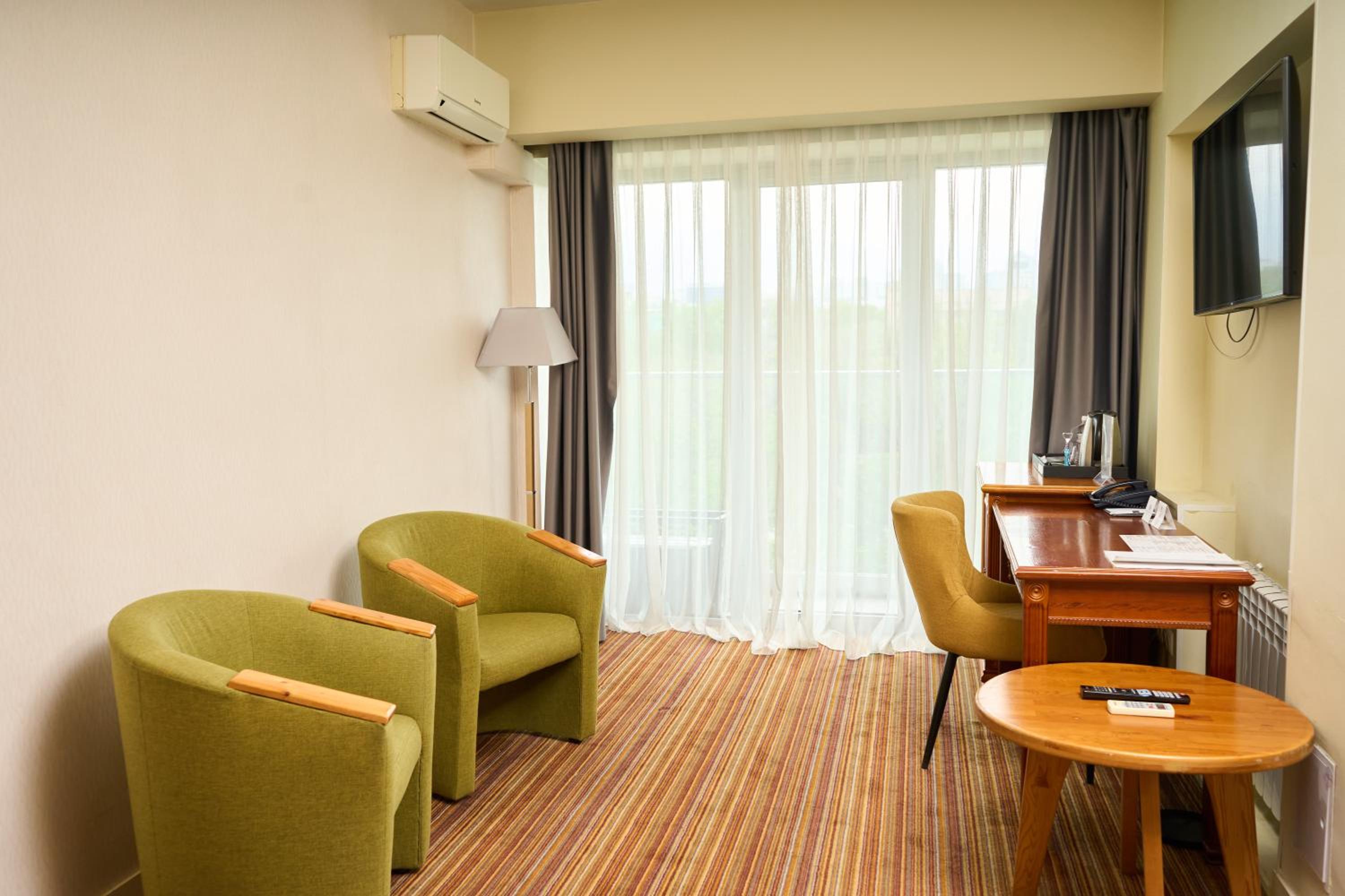 Superior Twin Room - Photo 6