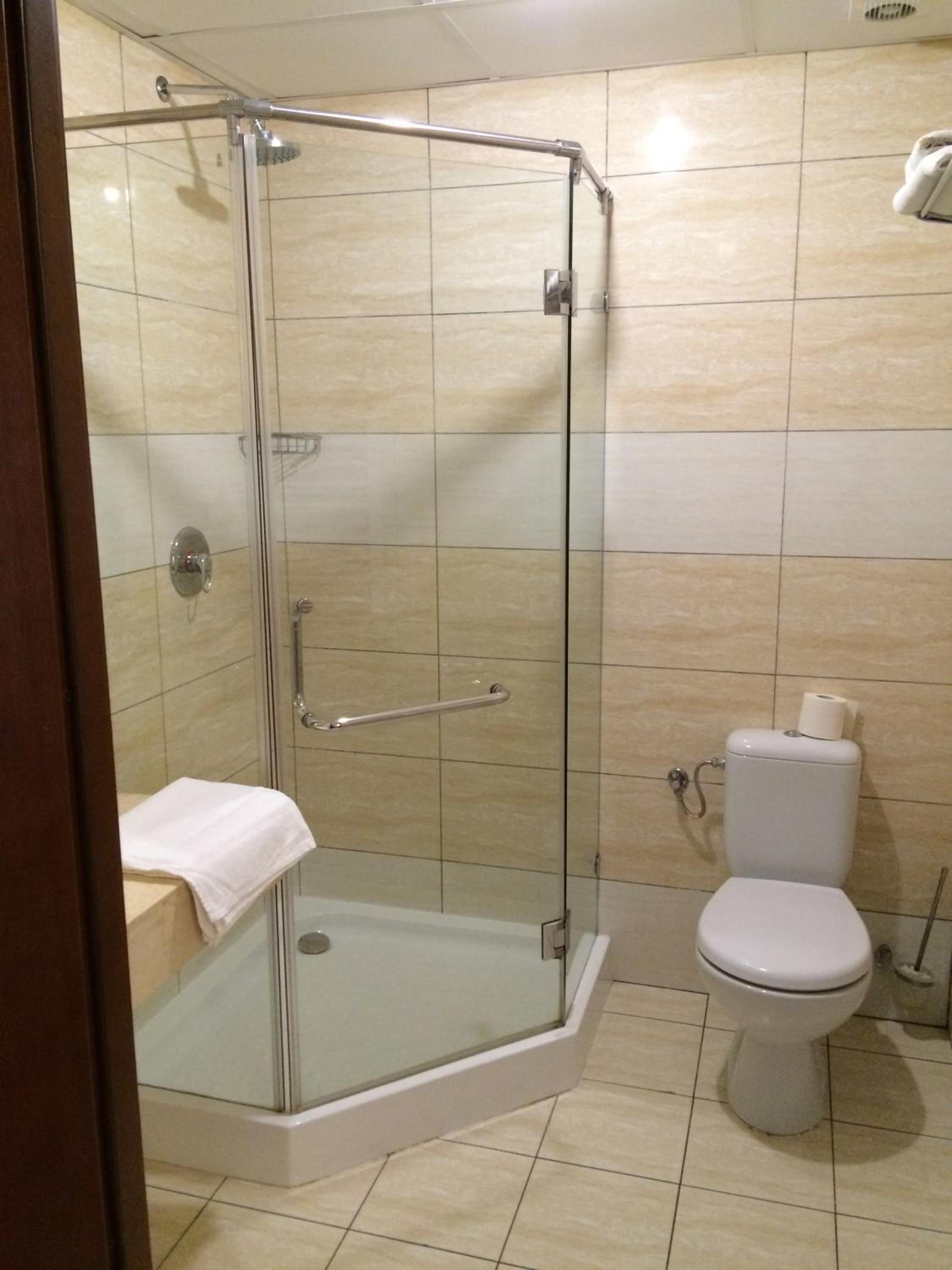 Standard Double or Twin Room photo 2
