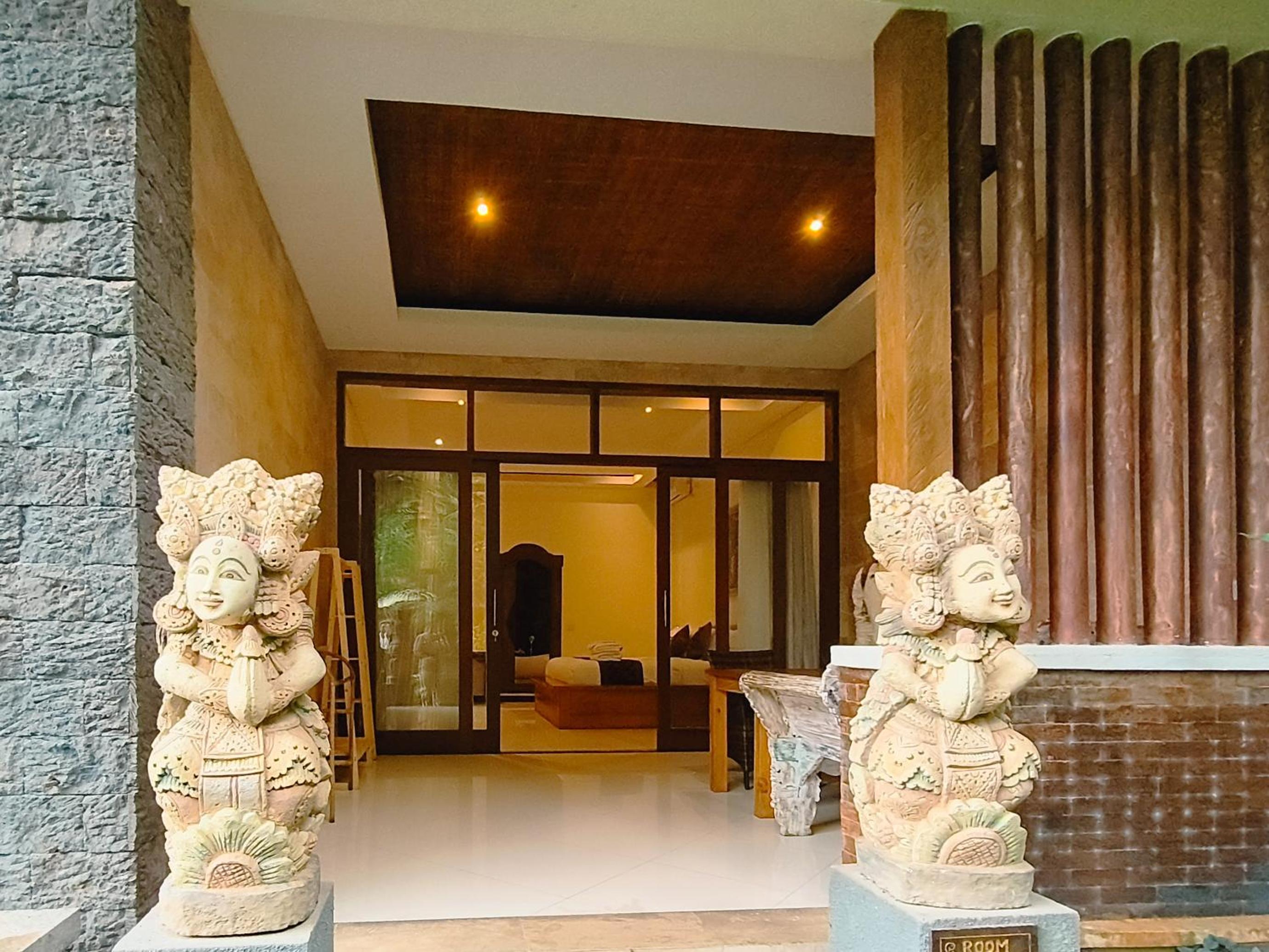 Suite with Terrace - Photo 8