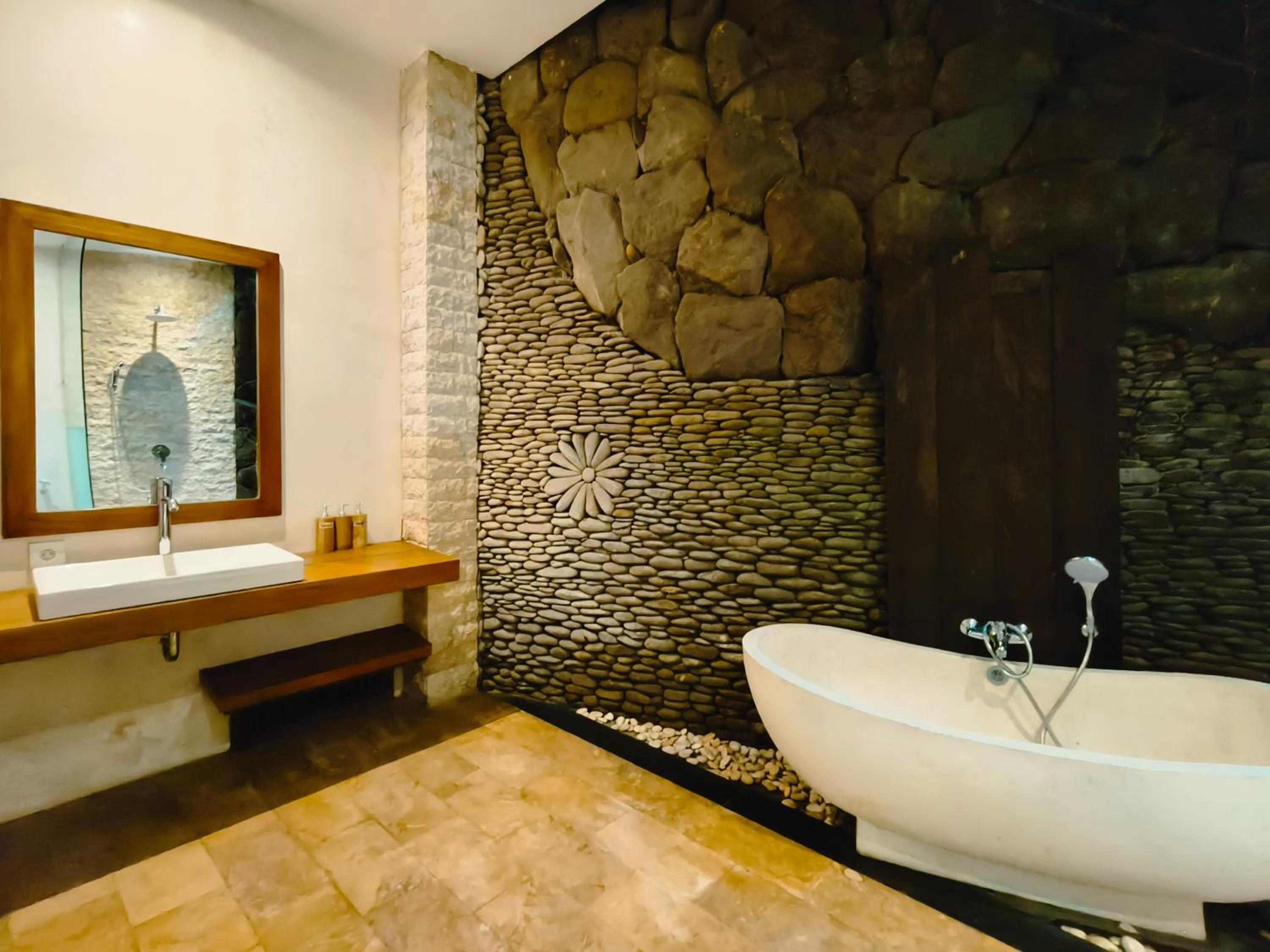 Suite with Terrace - Photo 3