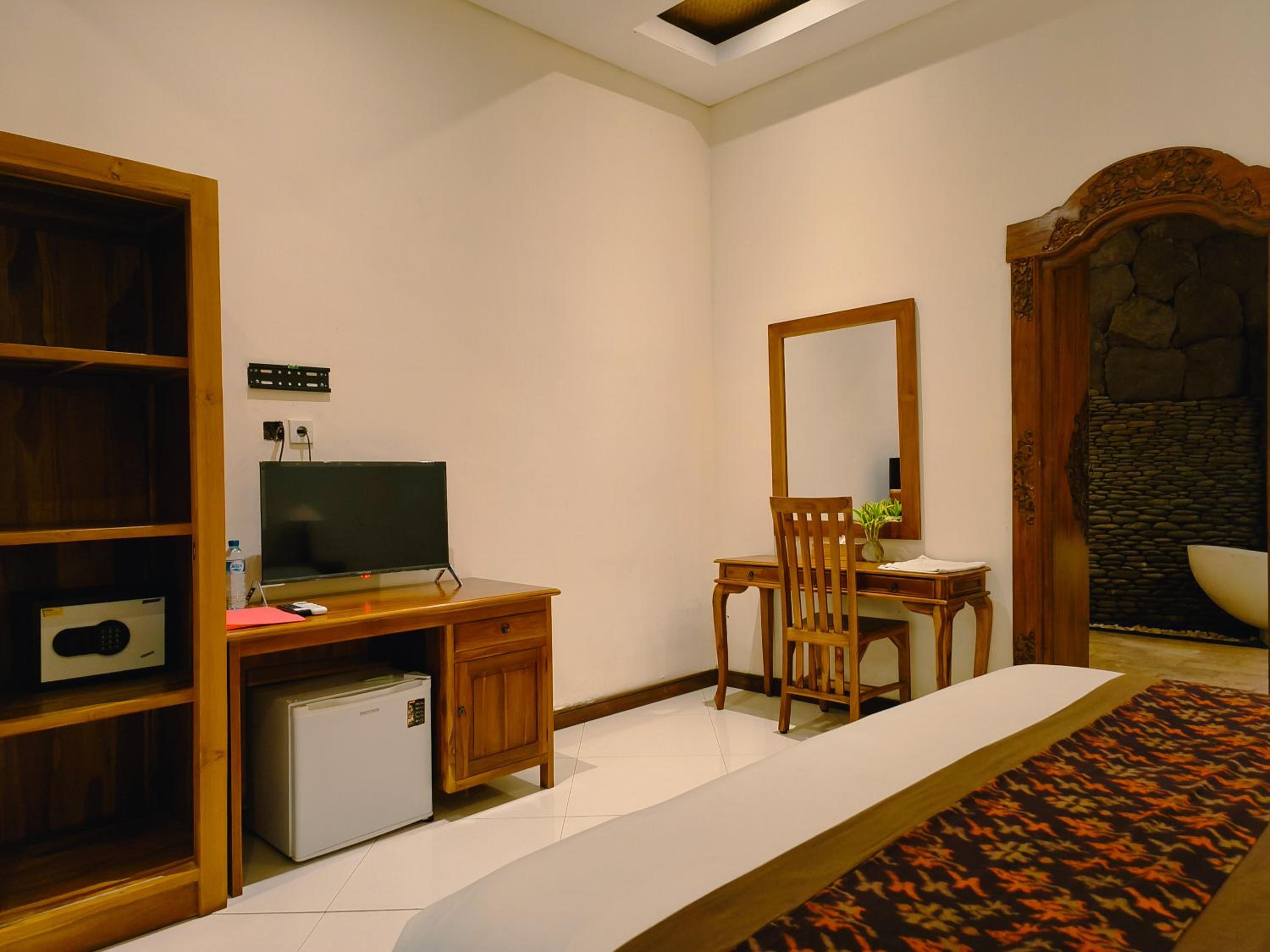 Suite with Terrace - Photo 2