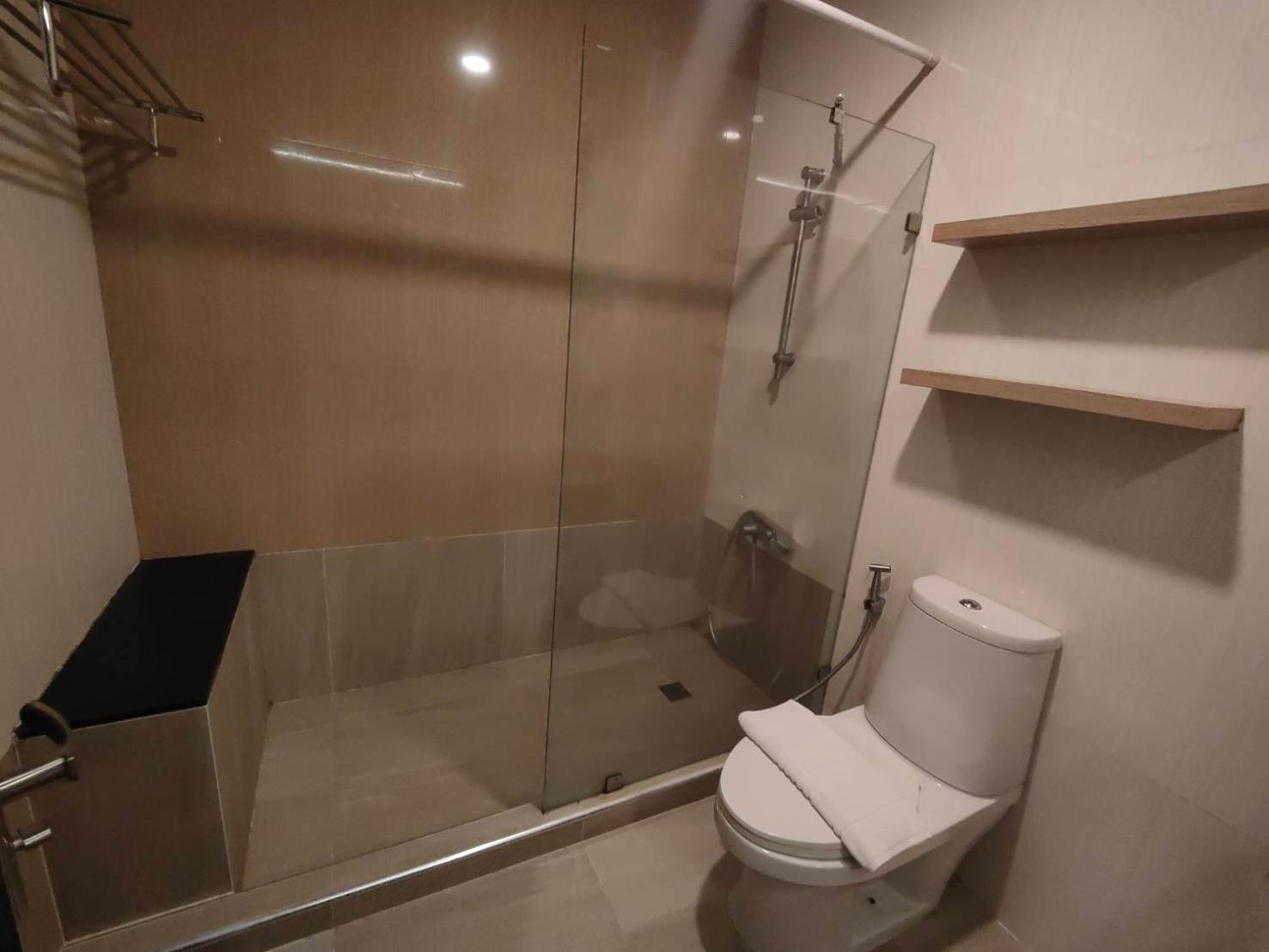 Deluxe Twin Room - Photo 2