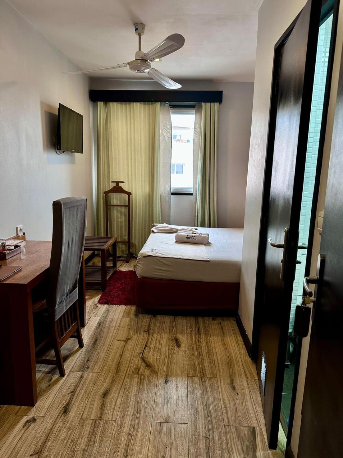 Single Room