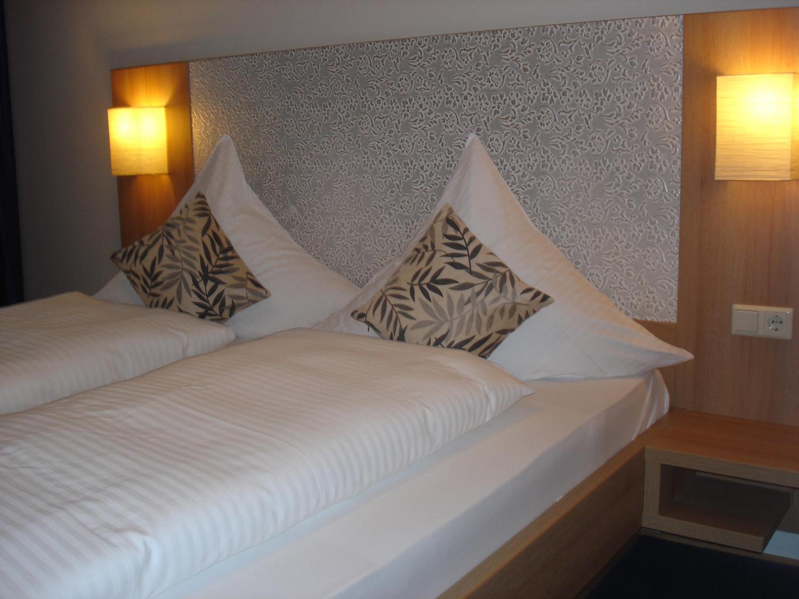 Double Room - Photo 4