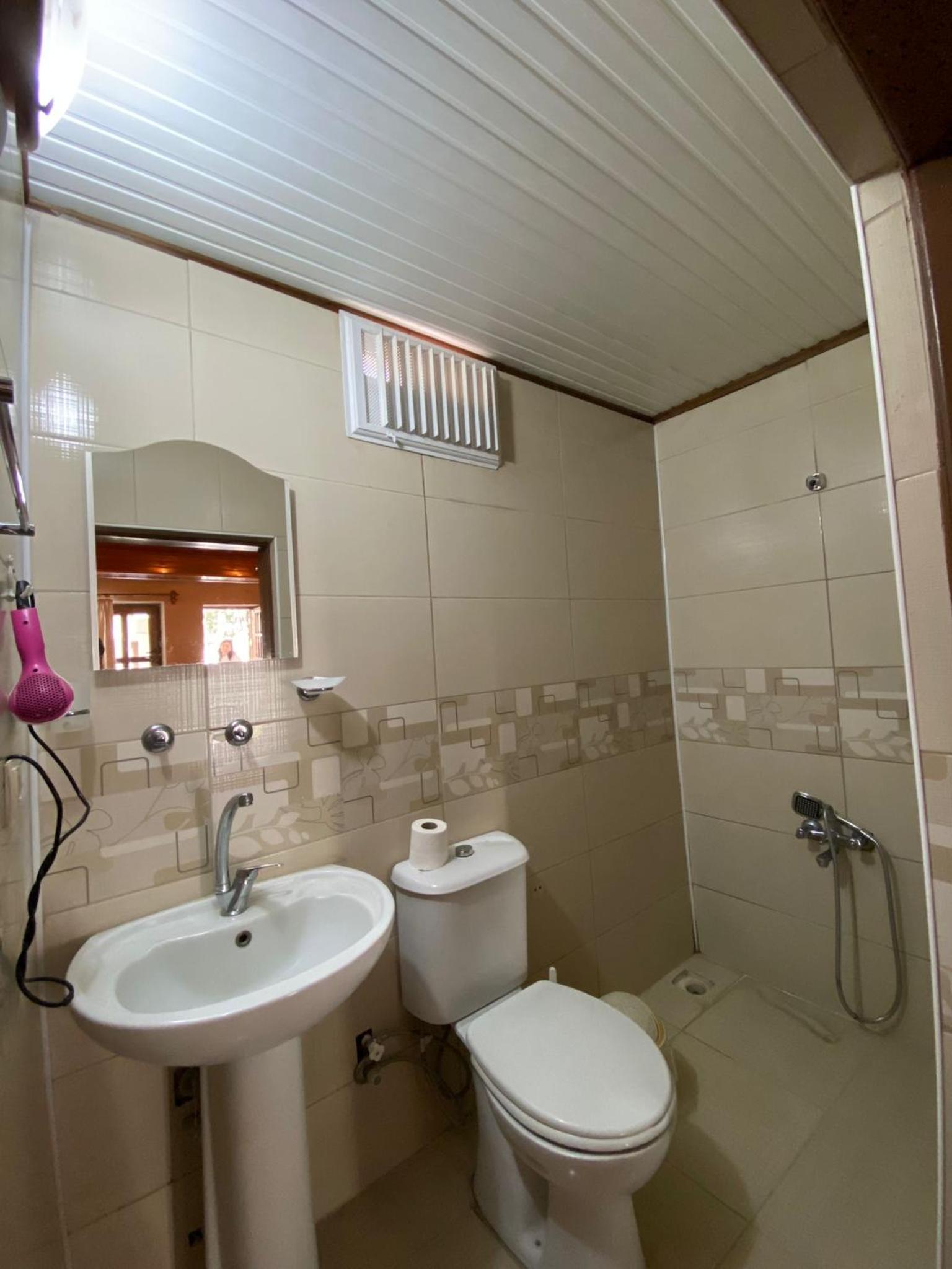 Double Room with Extra Bed - Photo 4