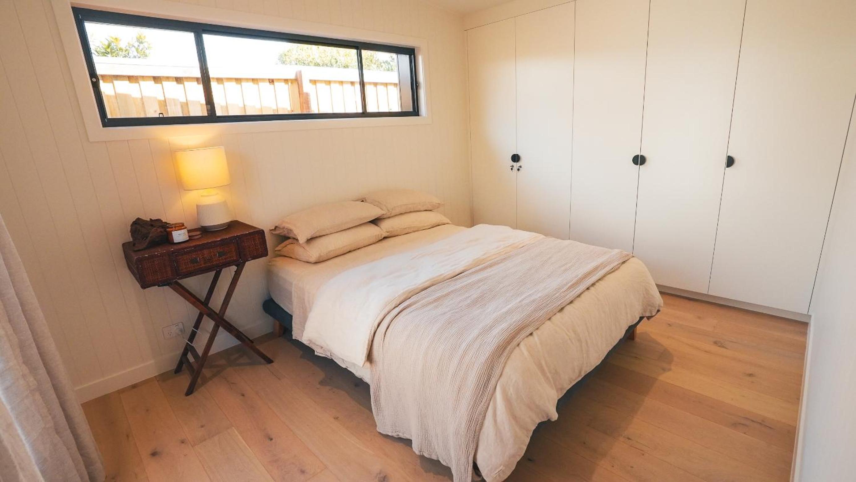 Studio Apartment photo 1