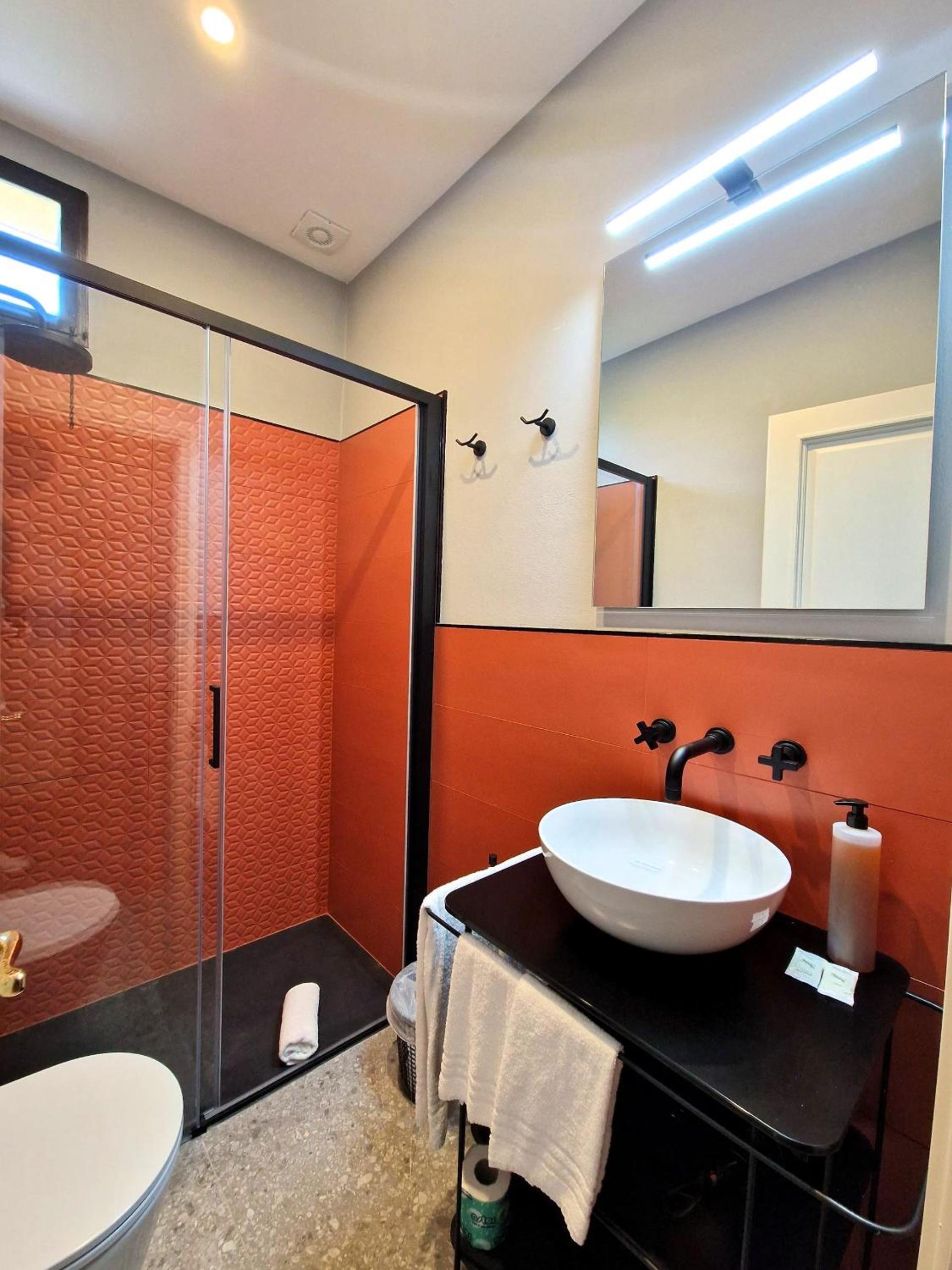 Standard Apartment - Photo 16