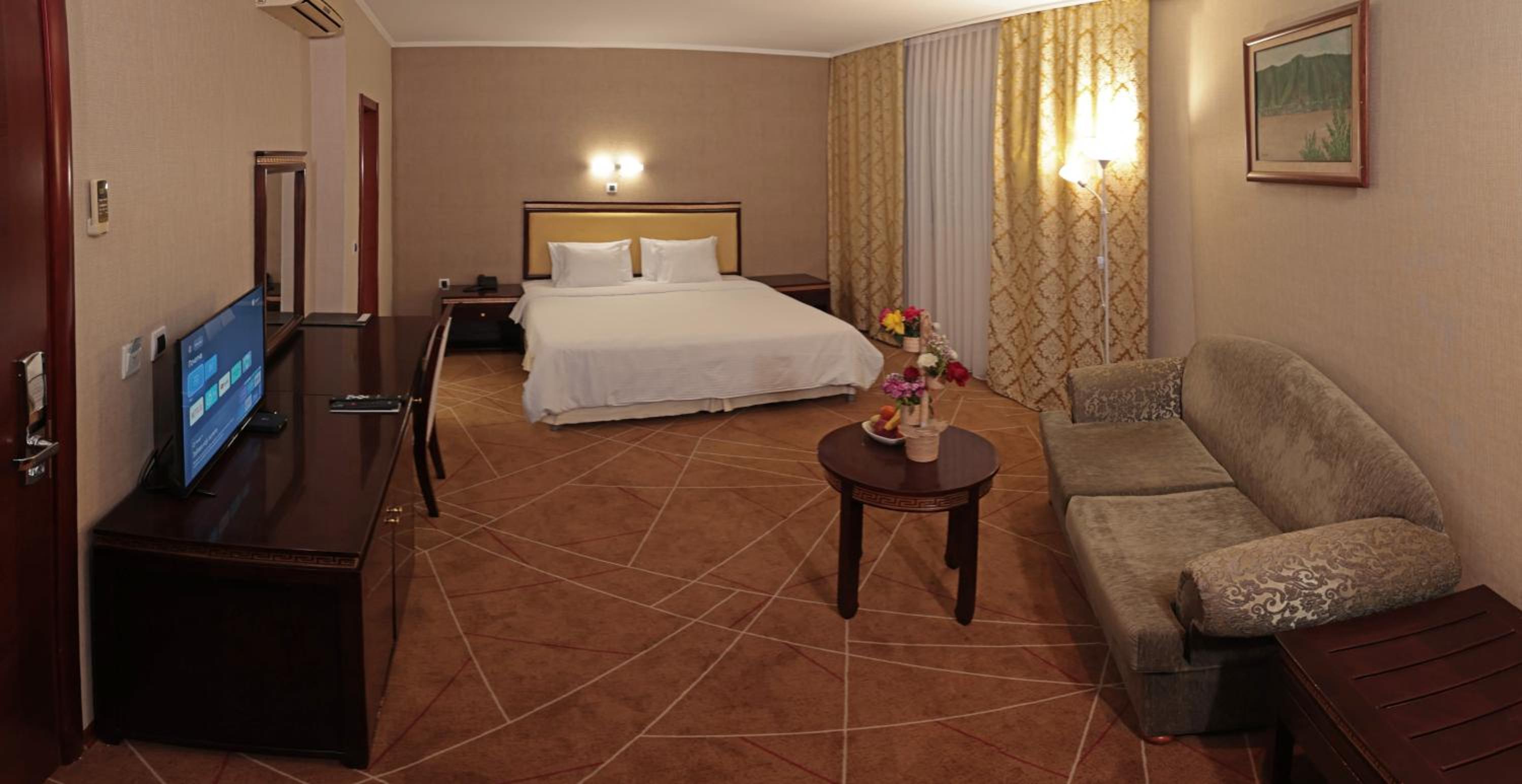 Family Room with Complementary SPA
