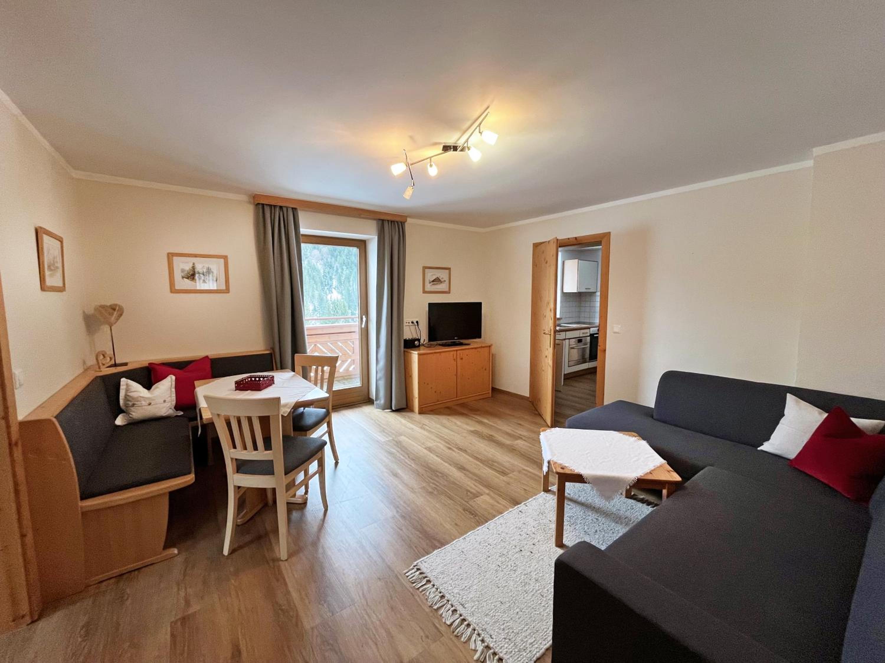 Two-Bedroom Apartment with Balcony photo 1