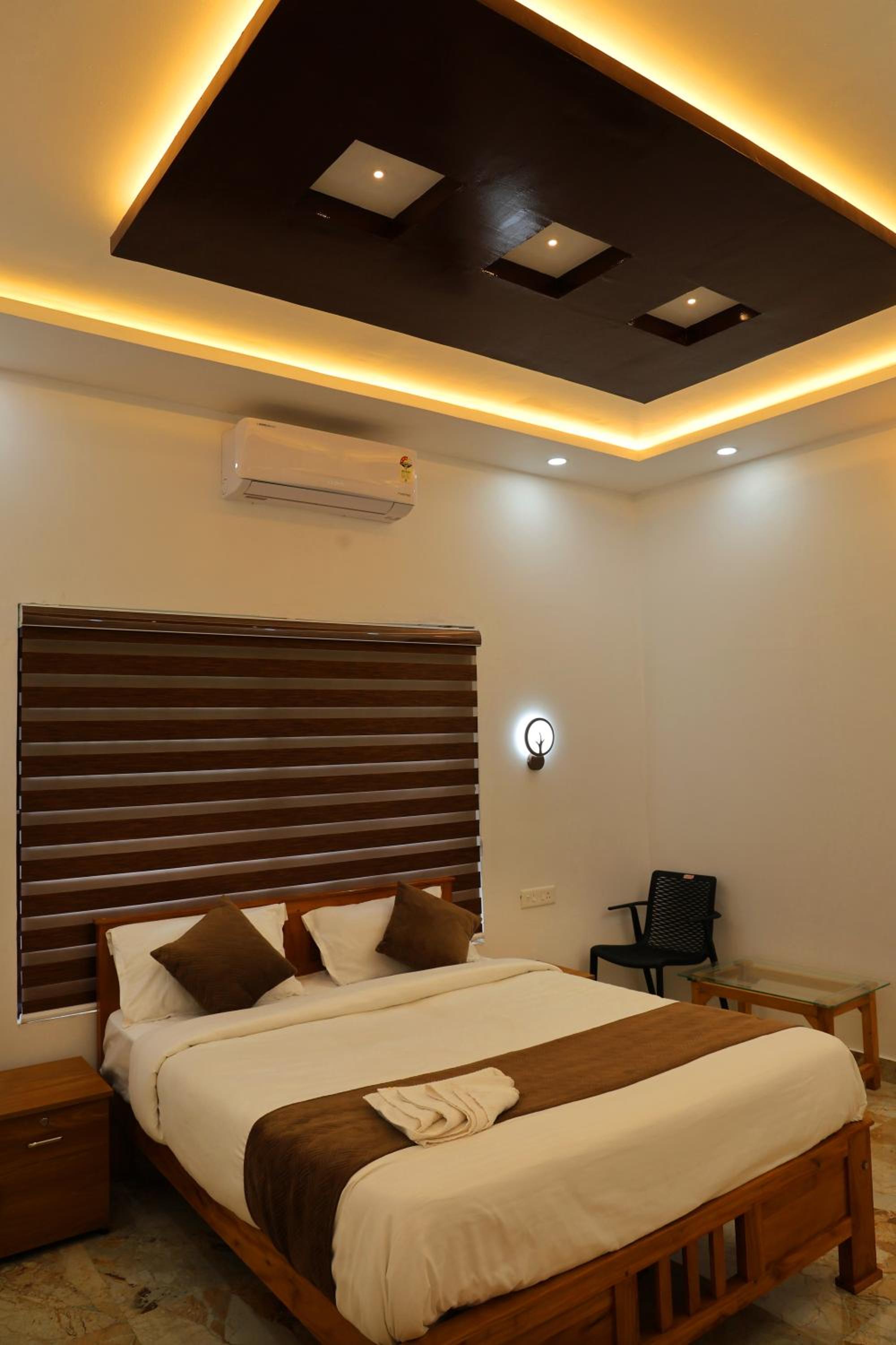 Double Room with Private Bathroom photo 2