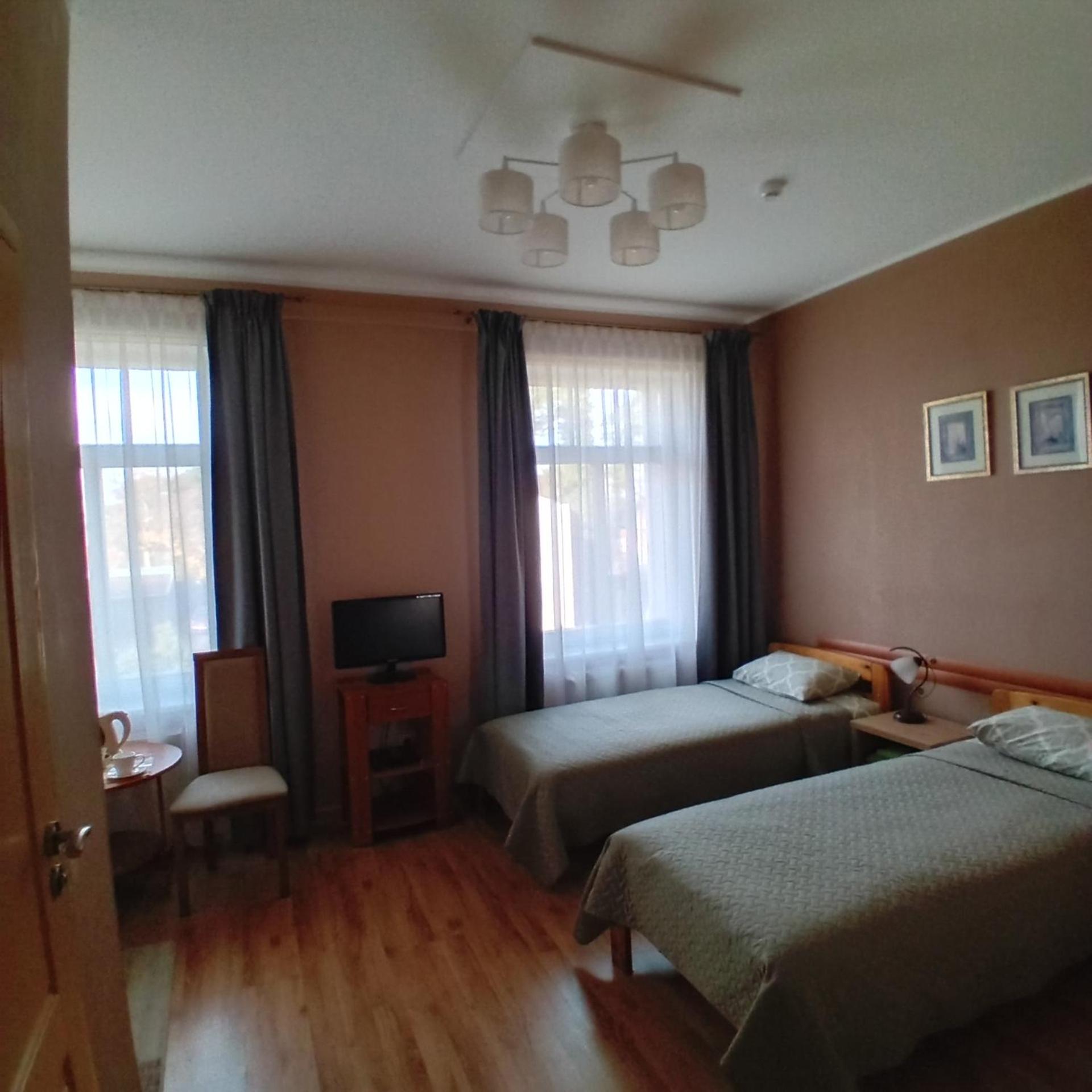 Standard Twin Room photo 1