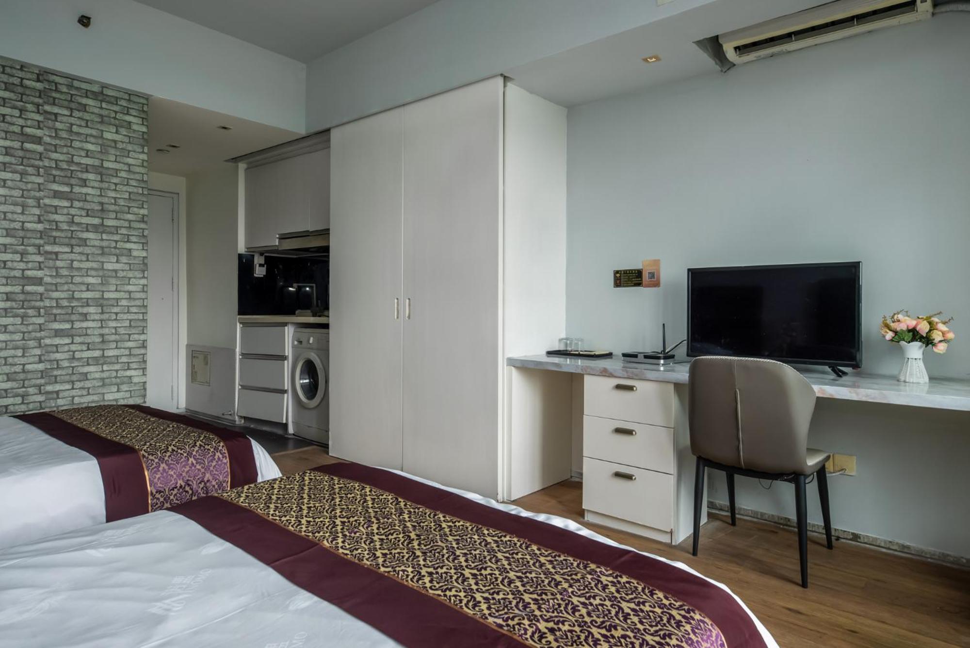 Deluxe Twin Room photo 3