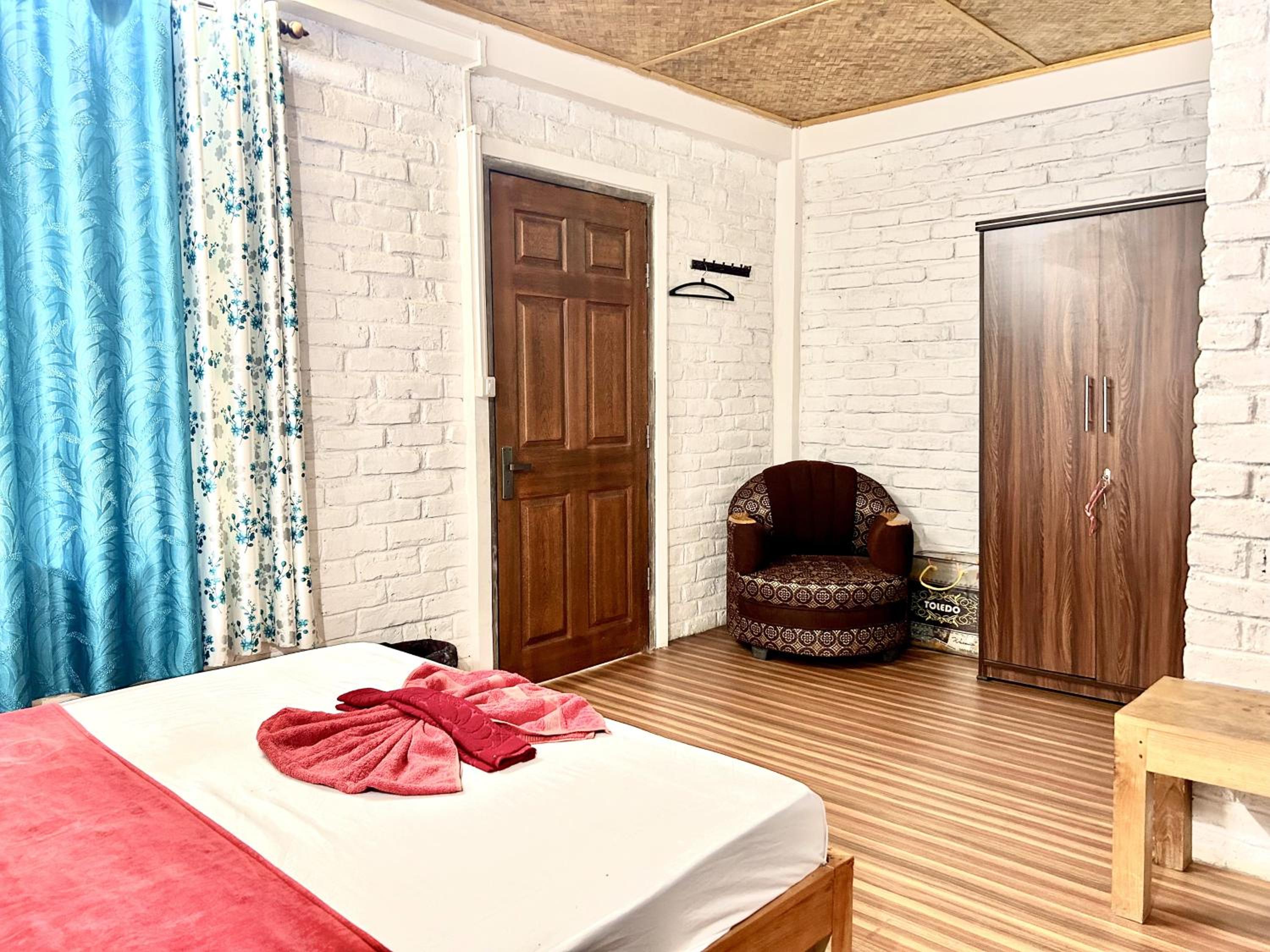 Quadruple Room With Mountain View