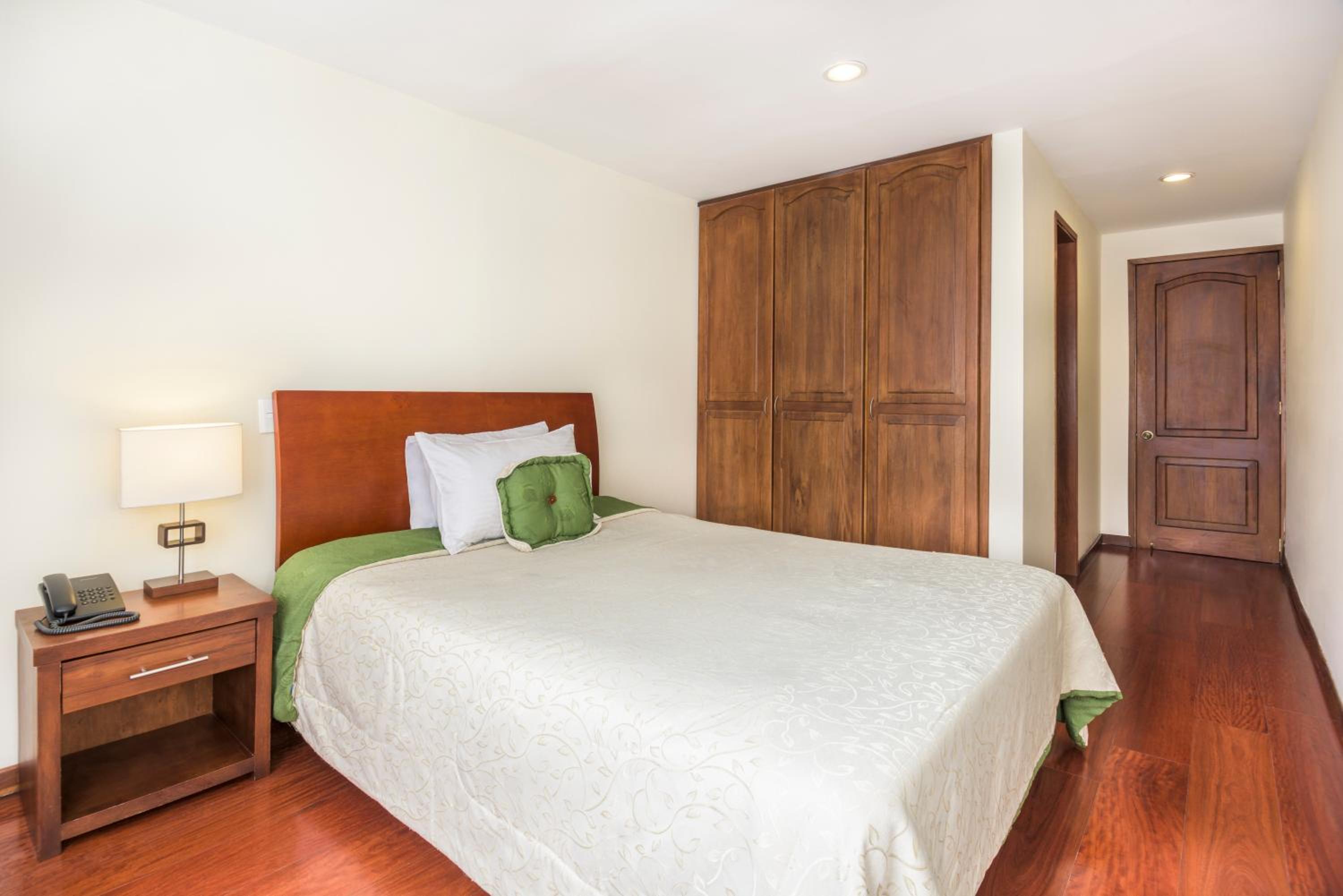 Double Room - Photo 1