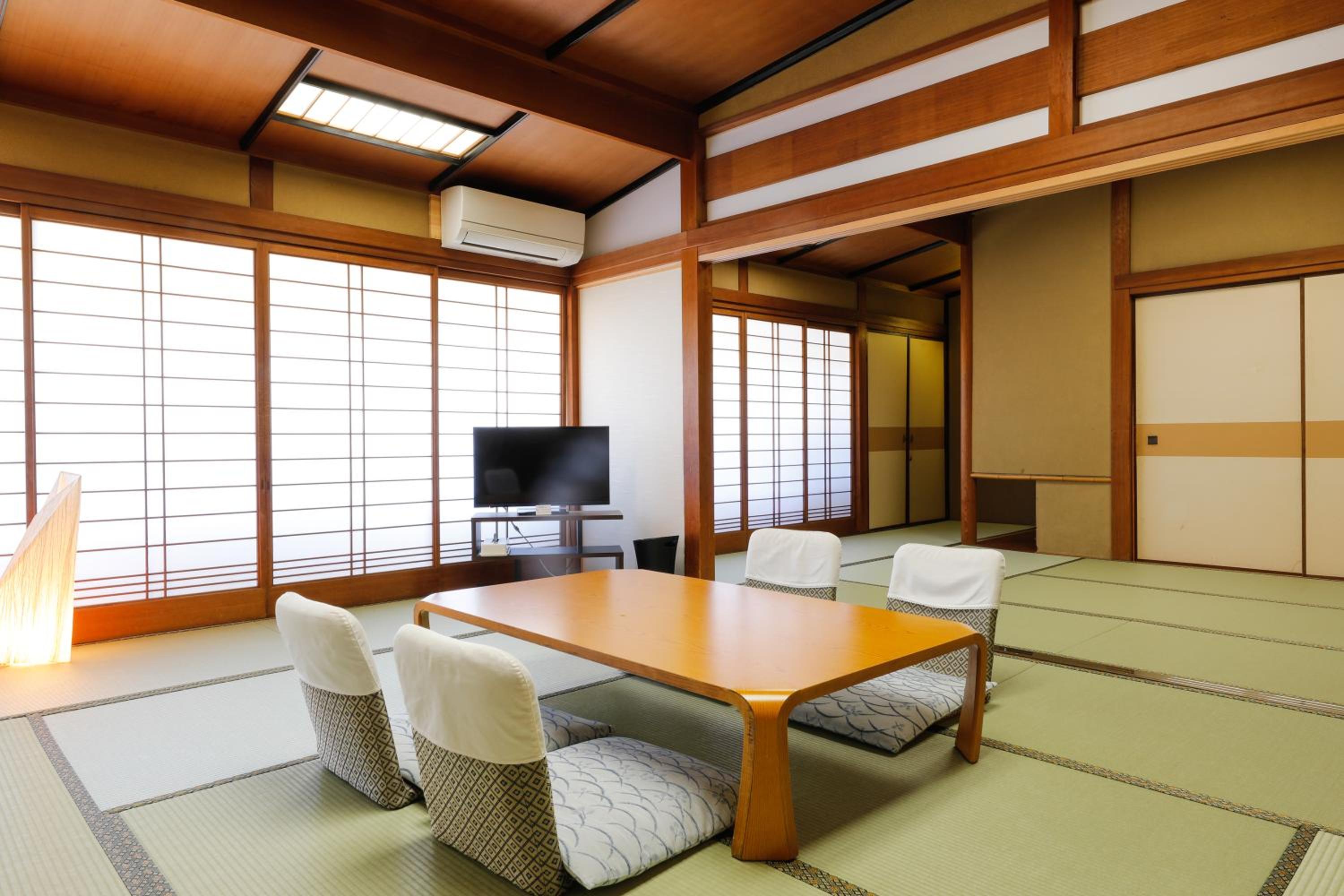 Large Family Room with Private Bathroom (20㎡) photo 3