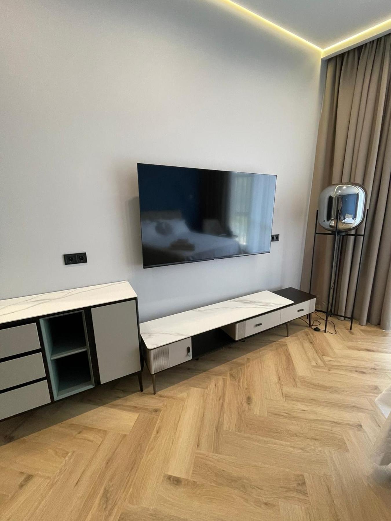 Deluxe Double Room With Extra Bed