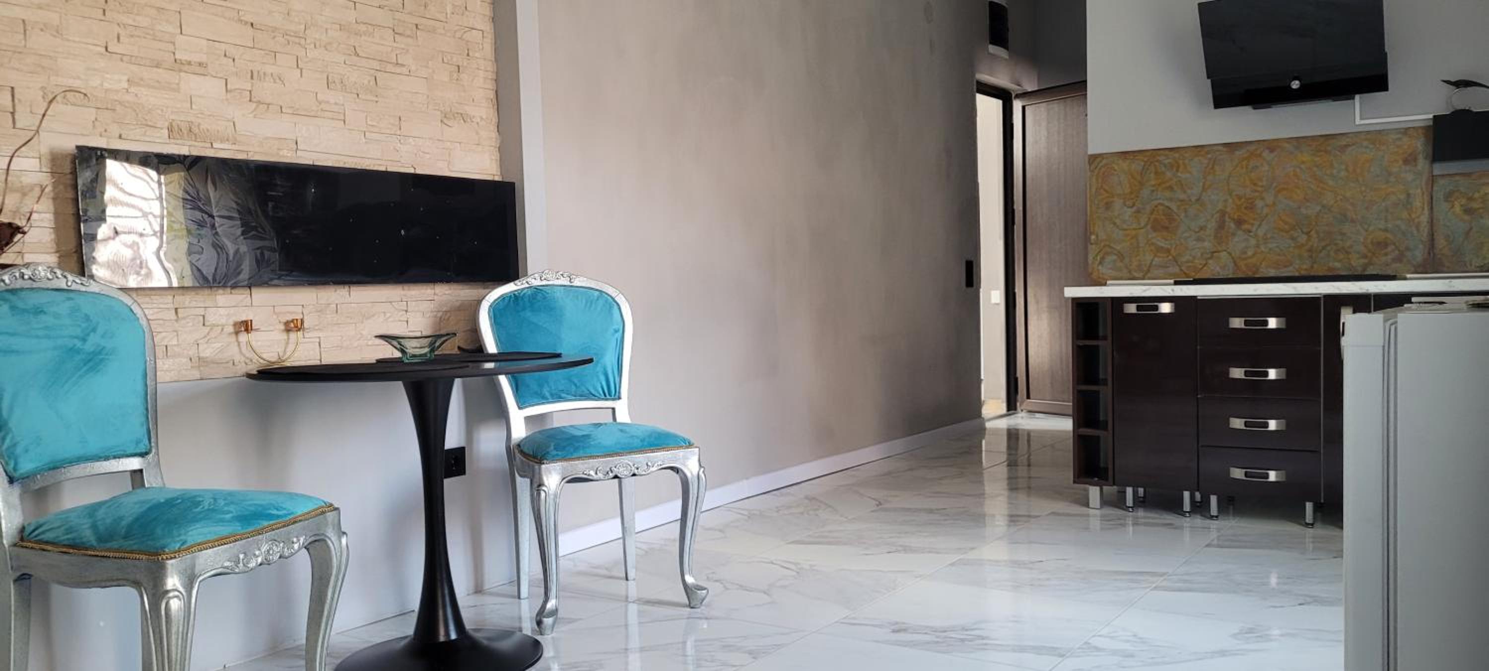 Apartment - Split Level