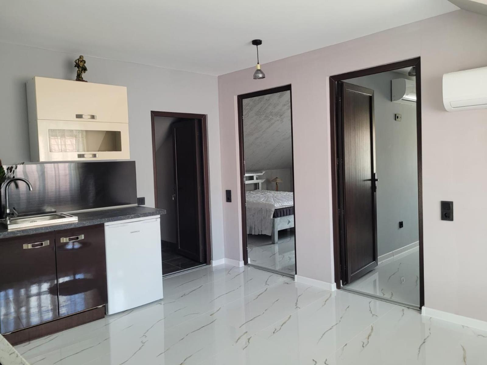 Two-Bedroom Deluxe Apartment