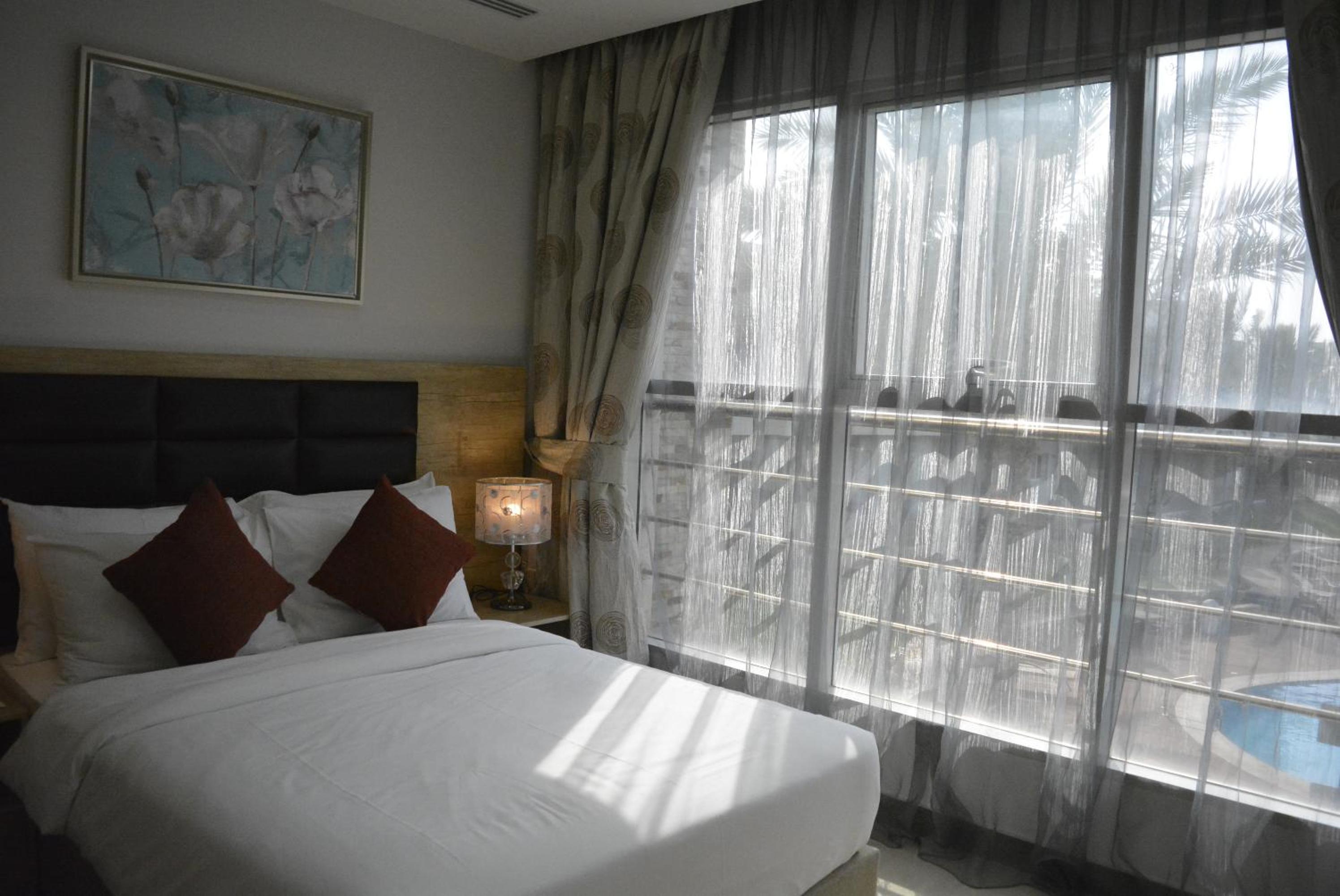 Three-Bedroom Villa photo 1