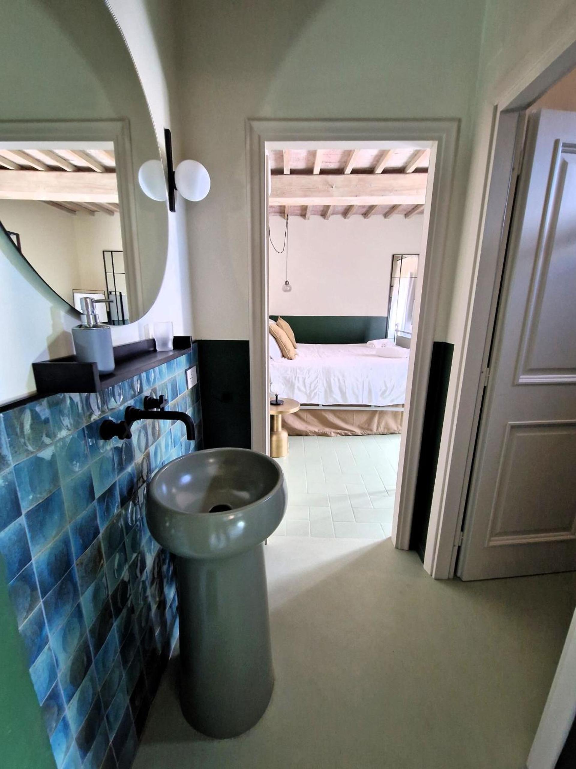 Superior Suite - Photo 2