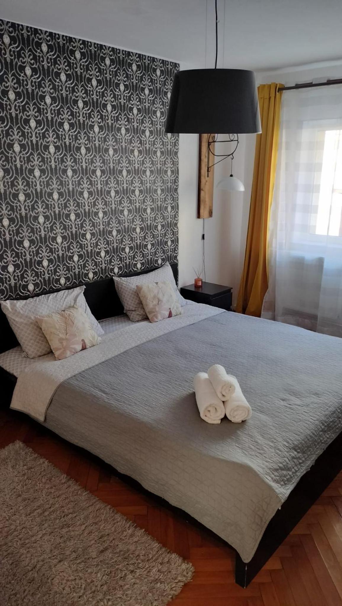 Studio with Sofa Bed