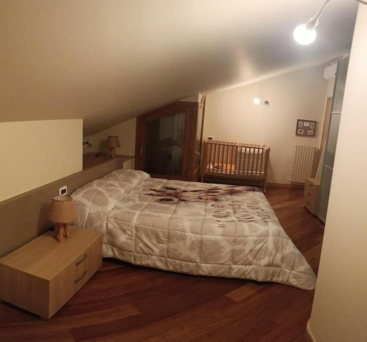Three-Bedroom Apartment photo 1