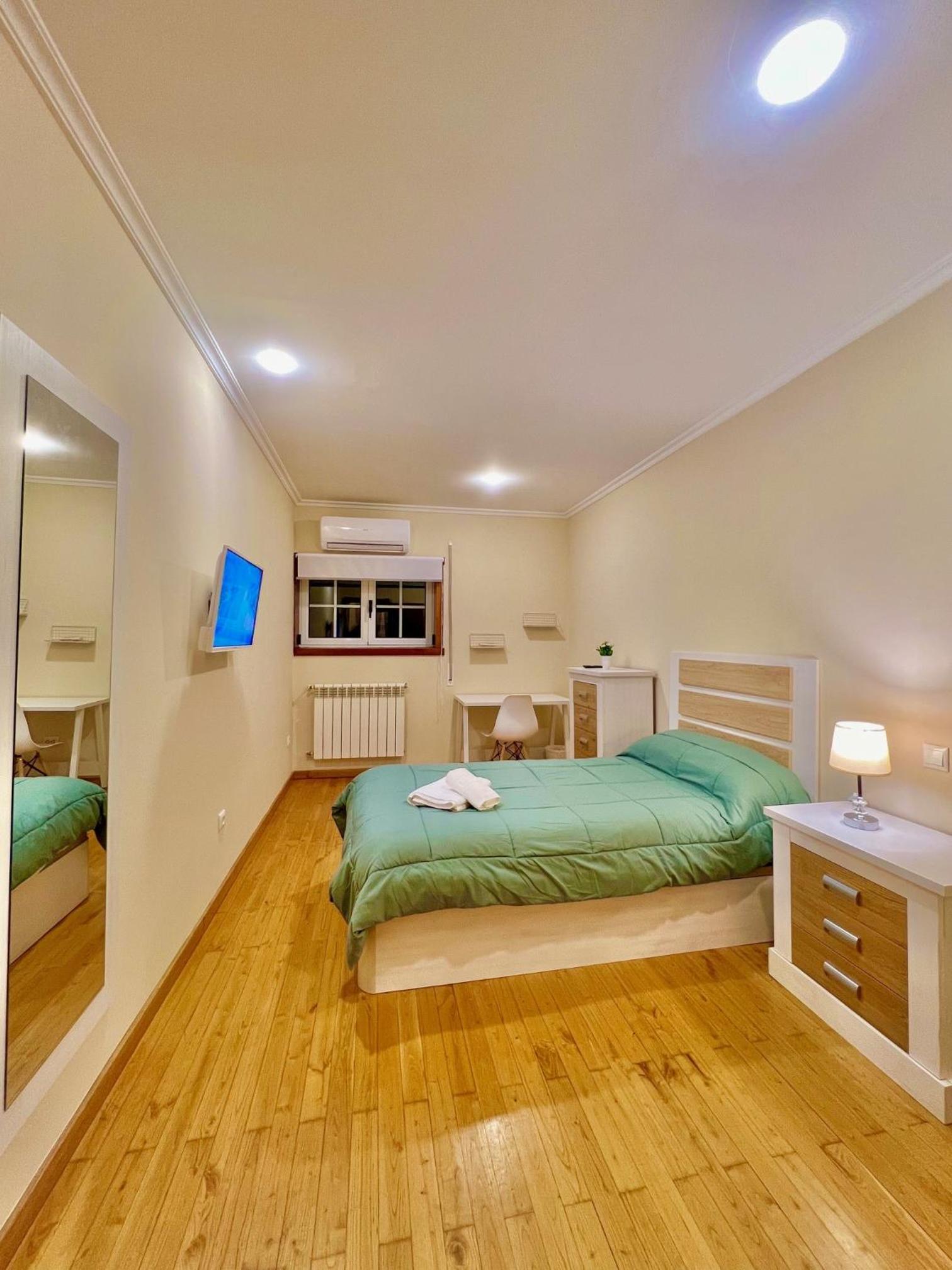 Standard Double Room with Shared Bathroom