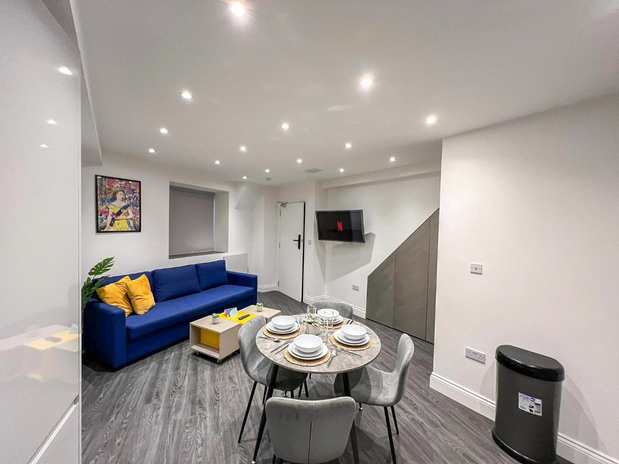 Apartment photo 3