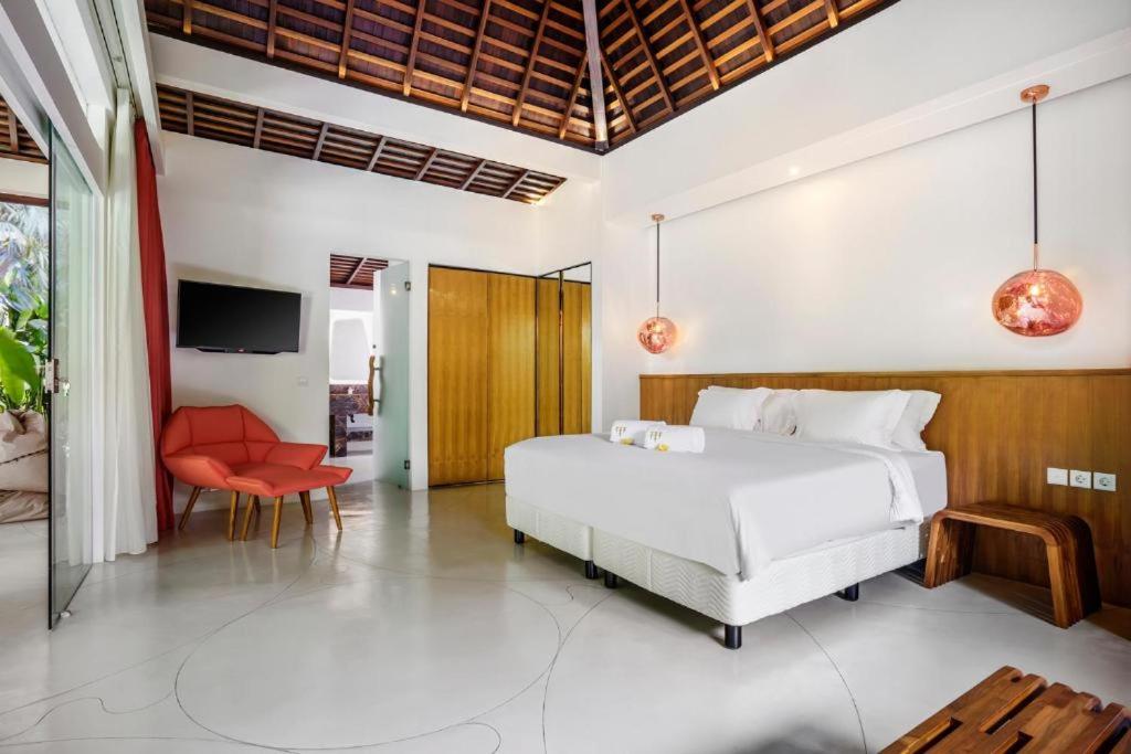 Villa with Private Pool photo 3