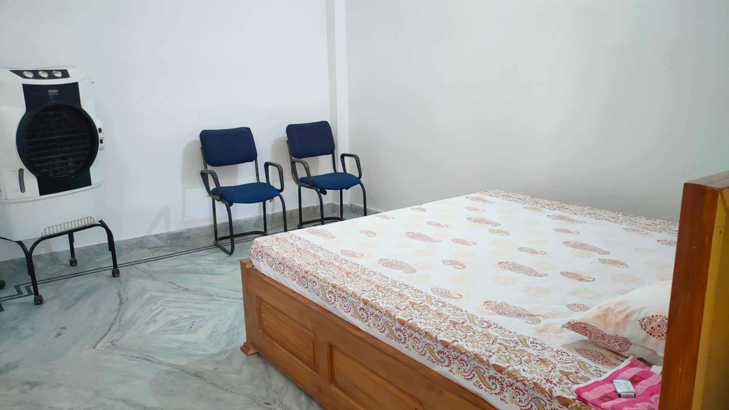 Deluxe Room (2 Adults + 1 Child) photo 2
