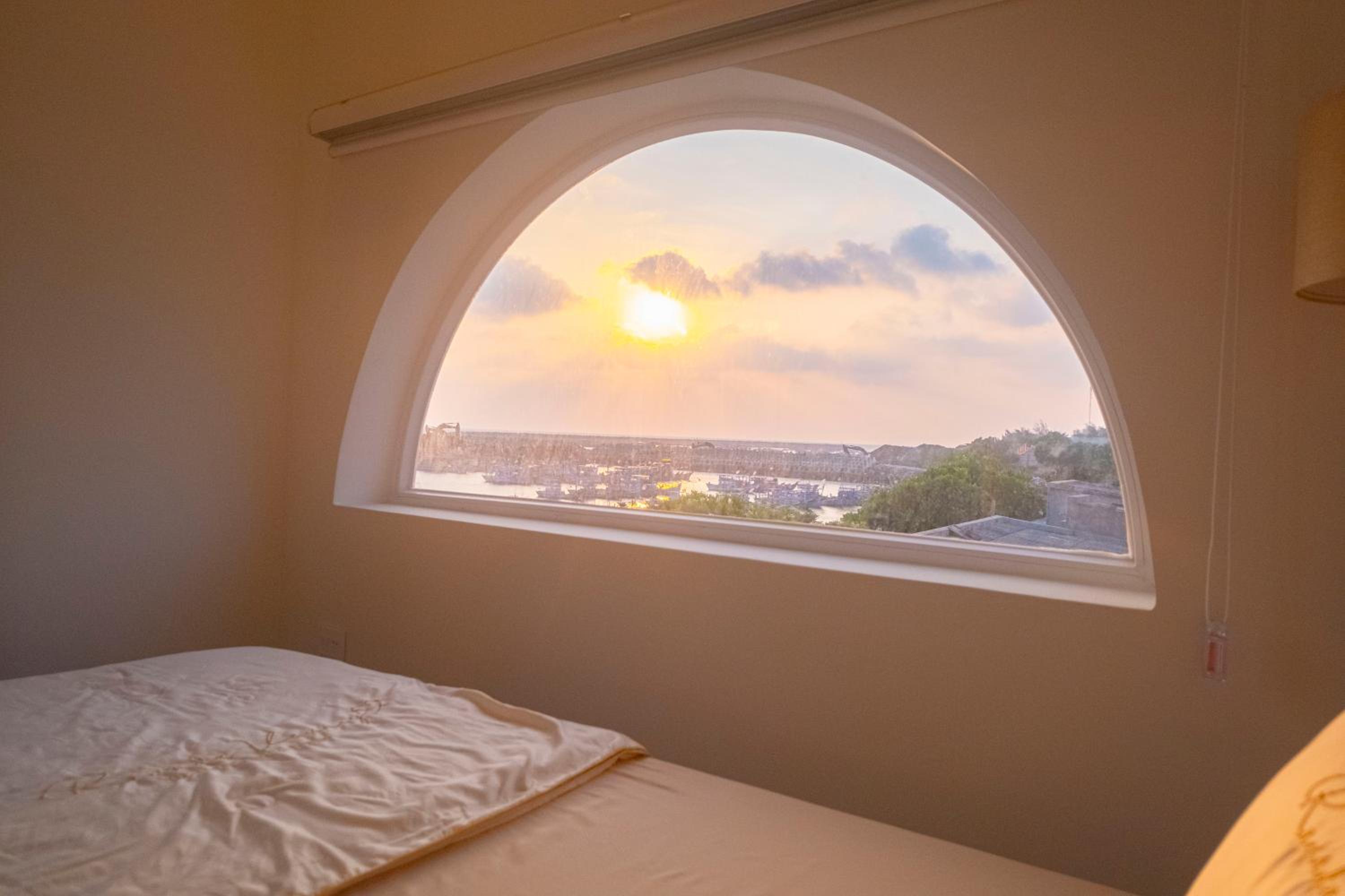 King Room With Balcony photo 3