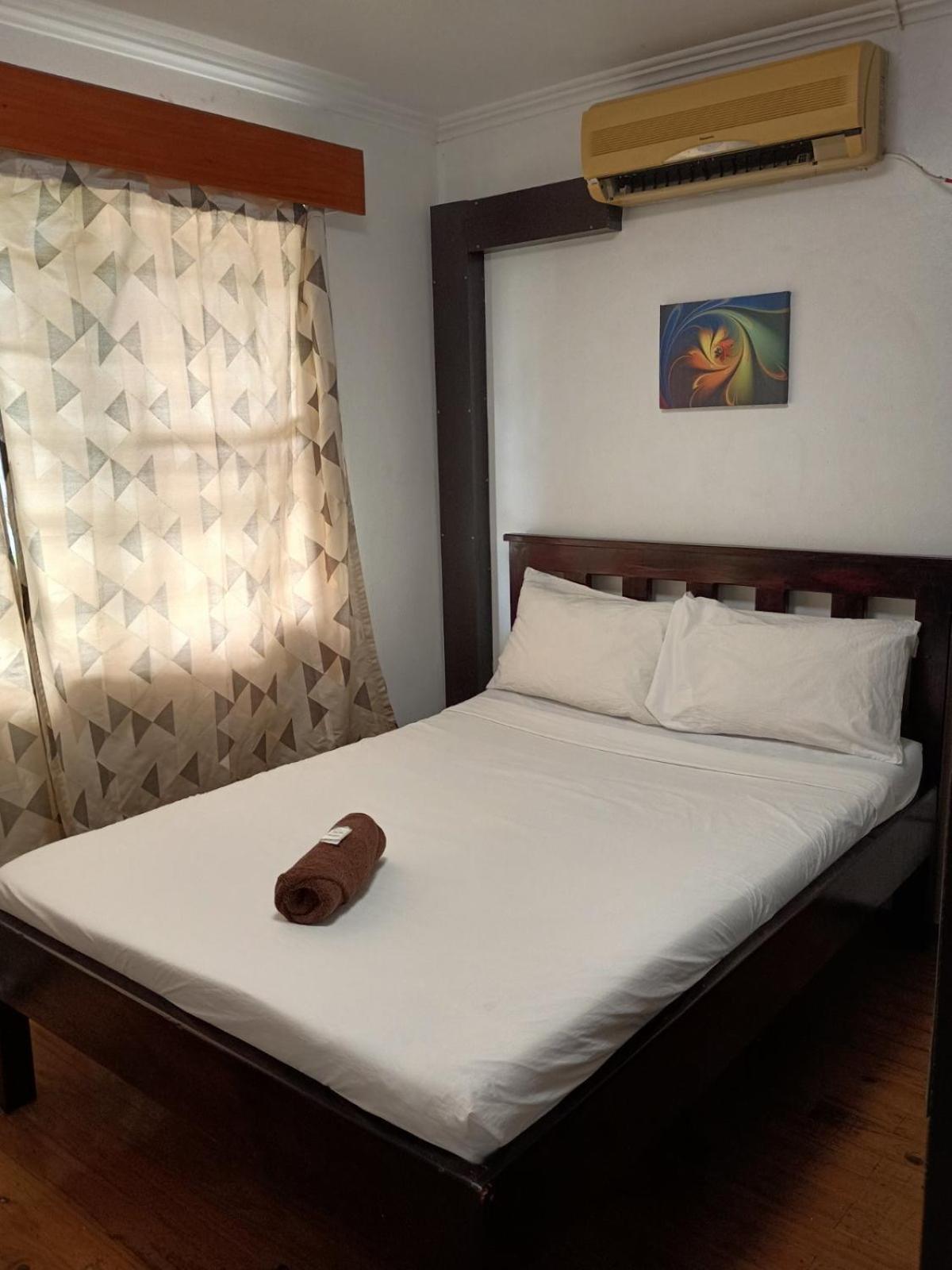 Standard Double Room With Shared Bathroom photo 2