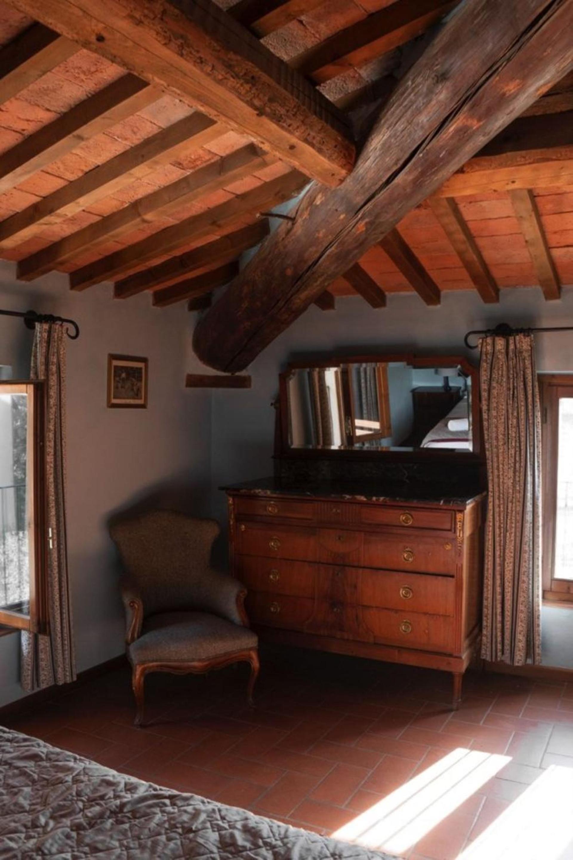 Suite Apartment - Photo 7