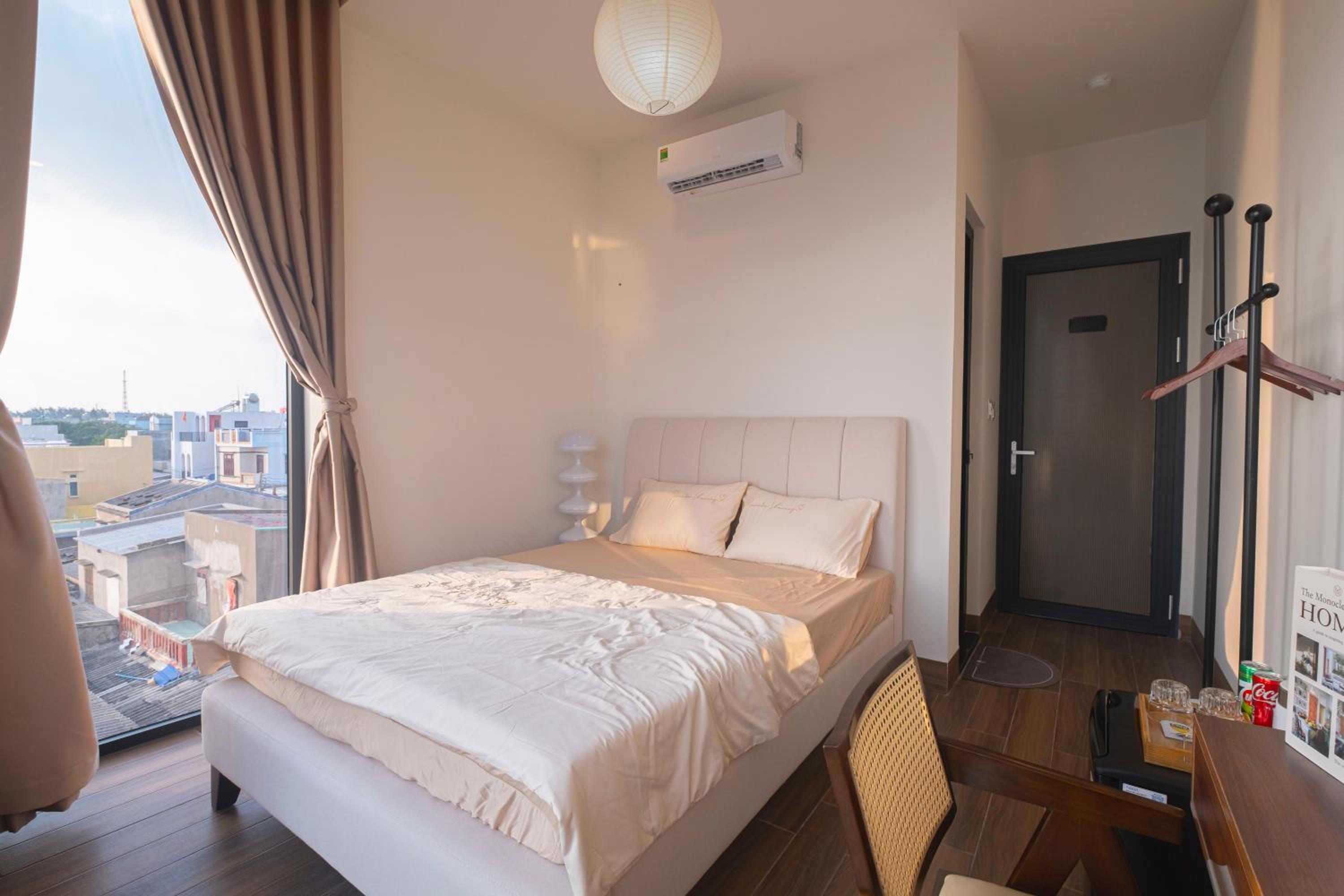 King Room With Balcony photo 3