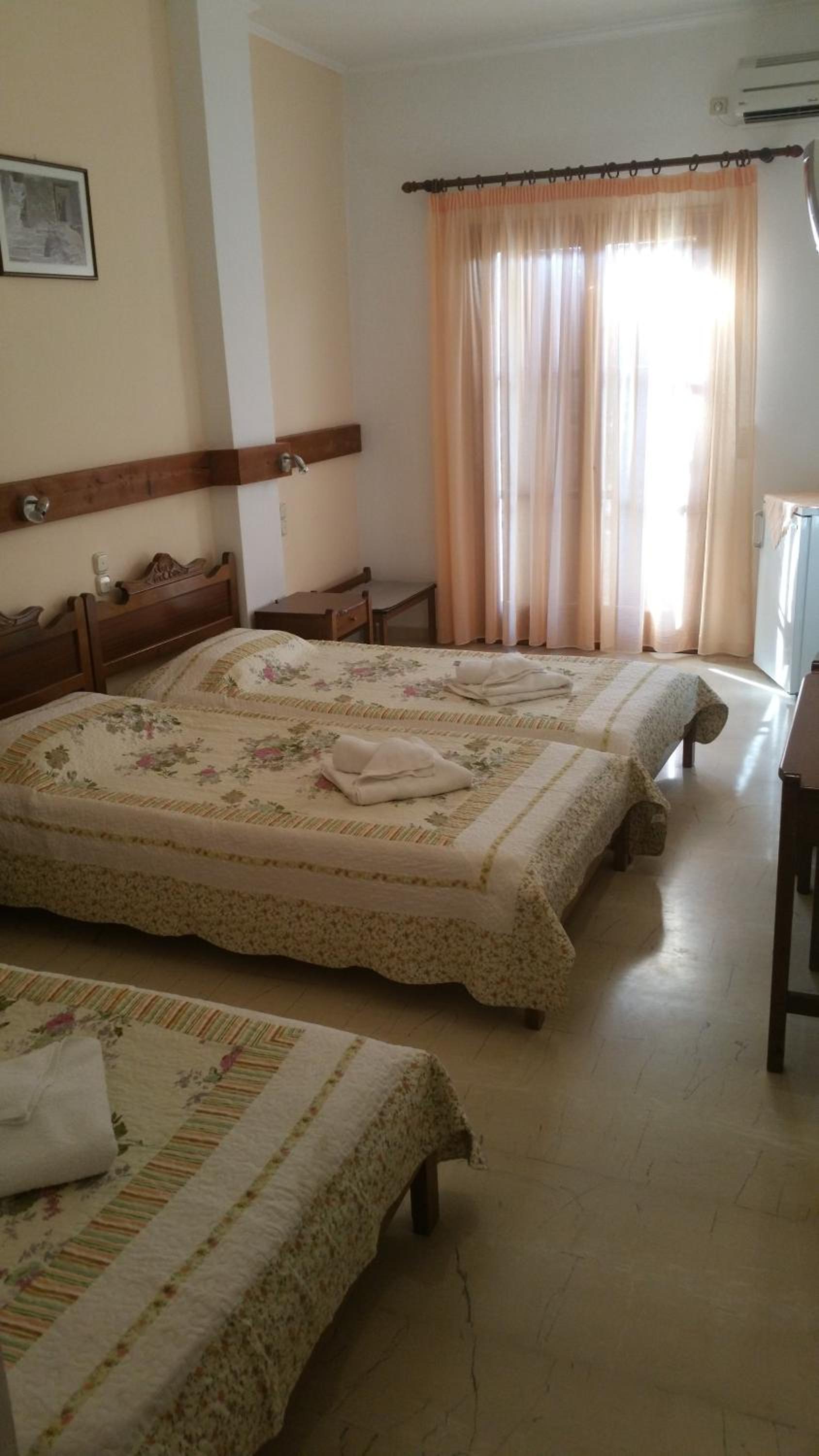 Triple Room photo 2