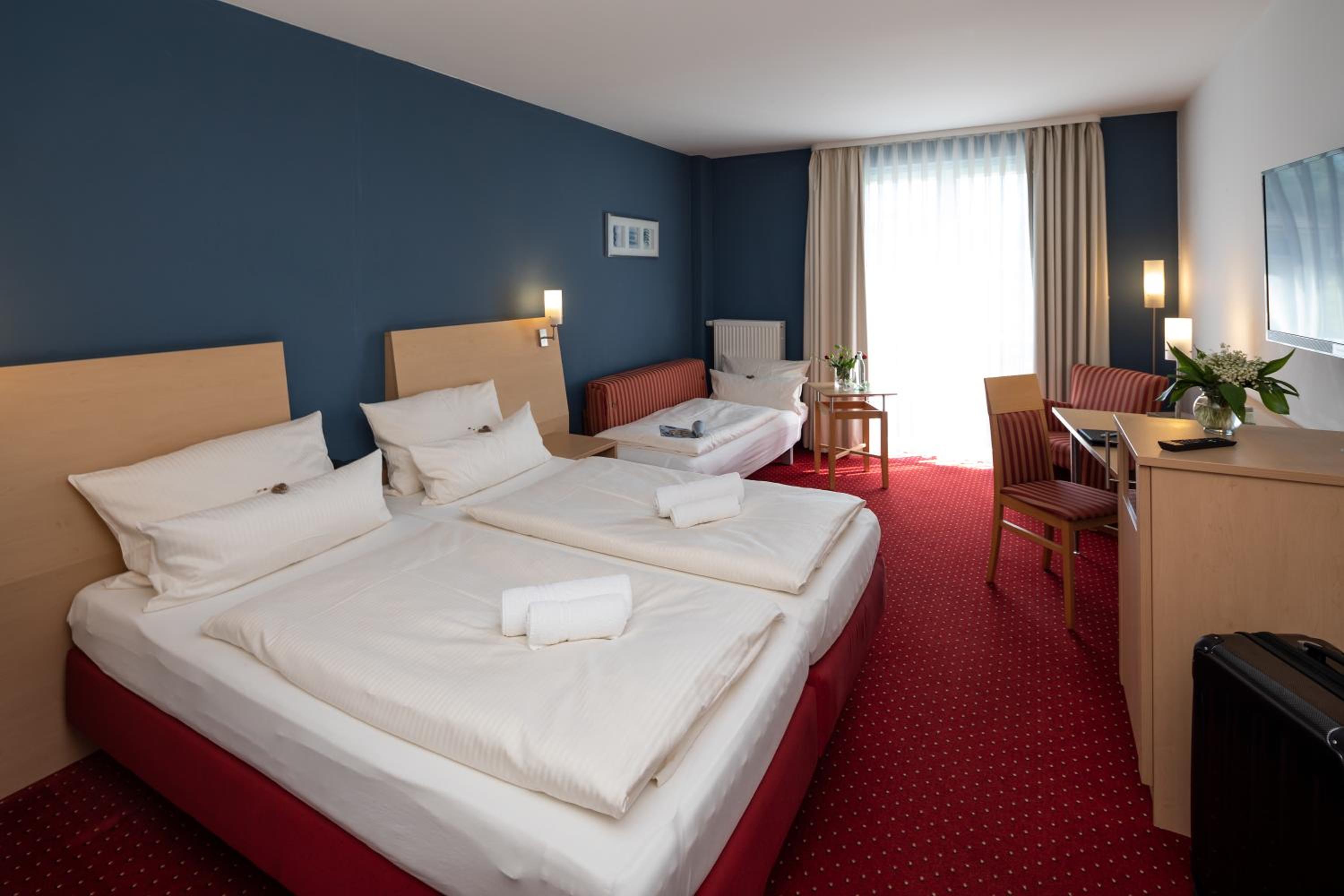 Triple Room photo 3
