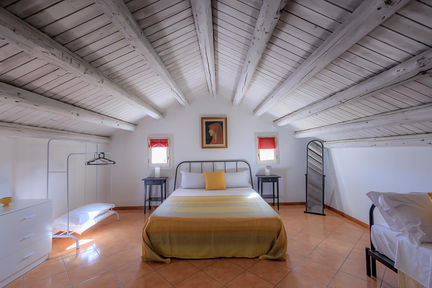Quadruple Room with Private External Bathroom