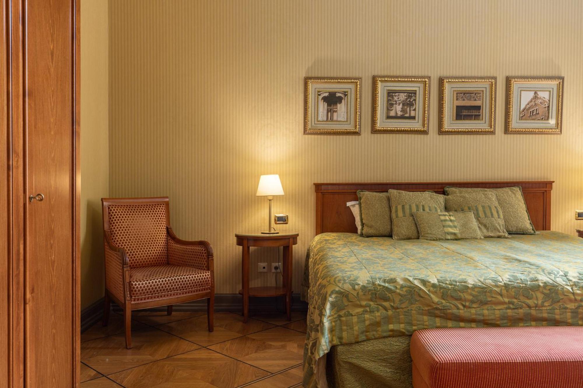 Deluxe Double Room with Garden View photo 1