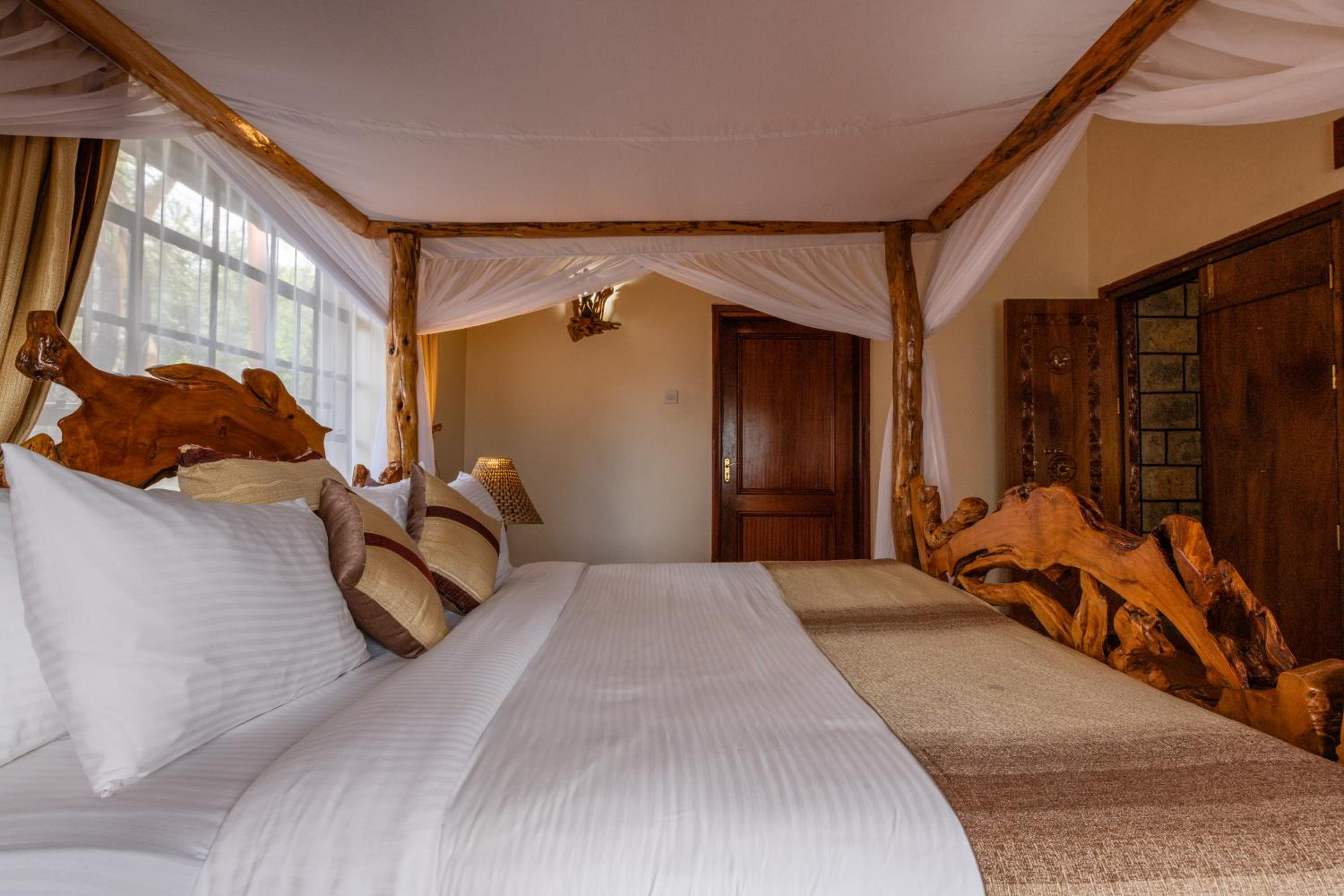 Executive Room with Plunge Pool and Hot Tub photo 2