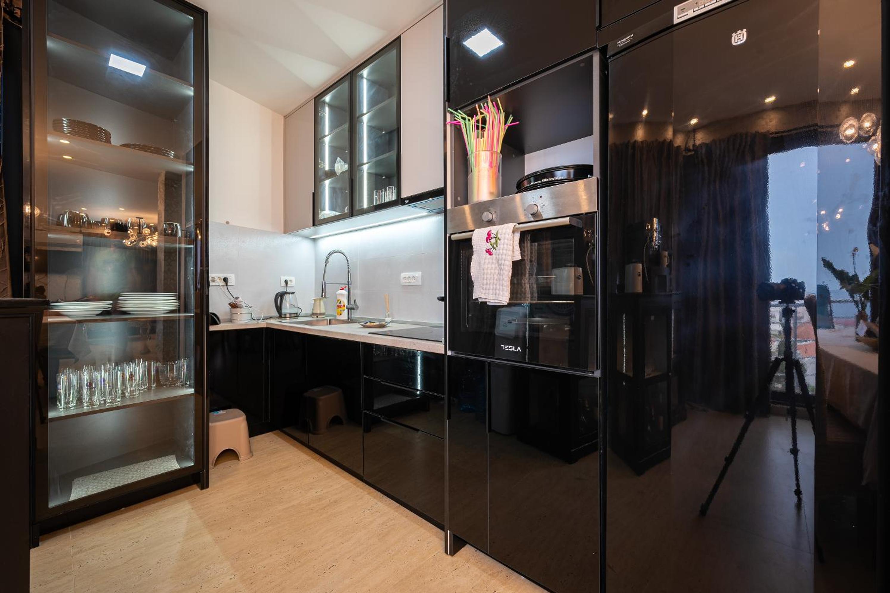 Superior Apartment photo 2