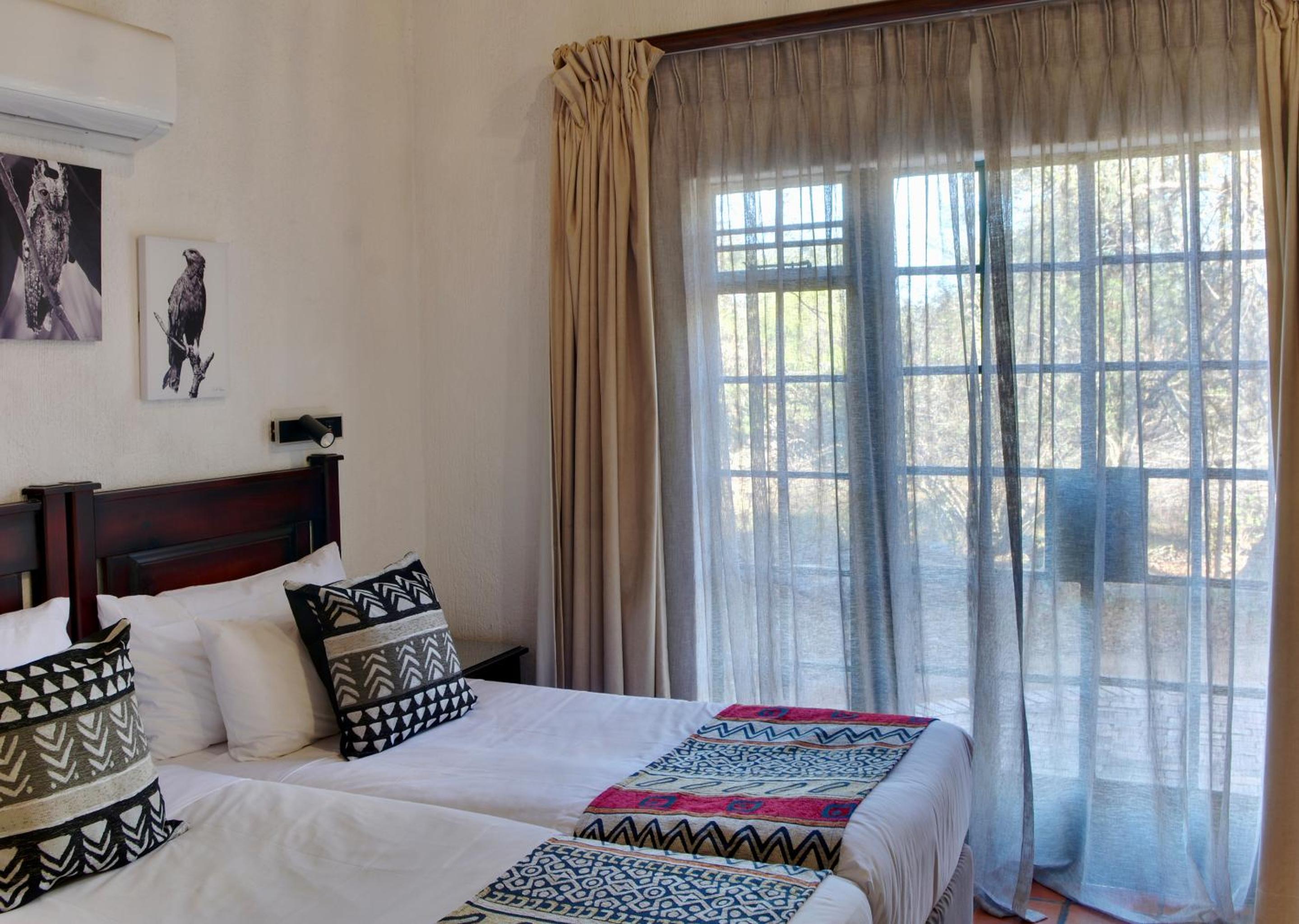 One-Bedroom Chalet - Photo 3