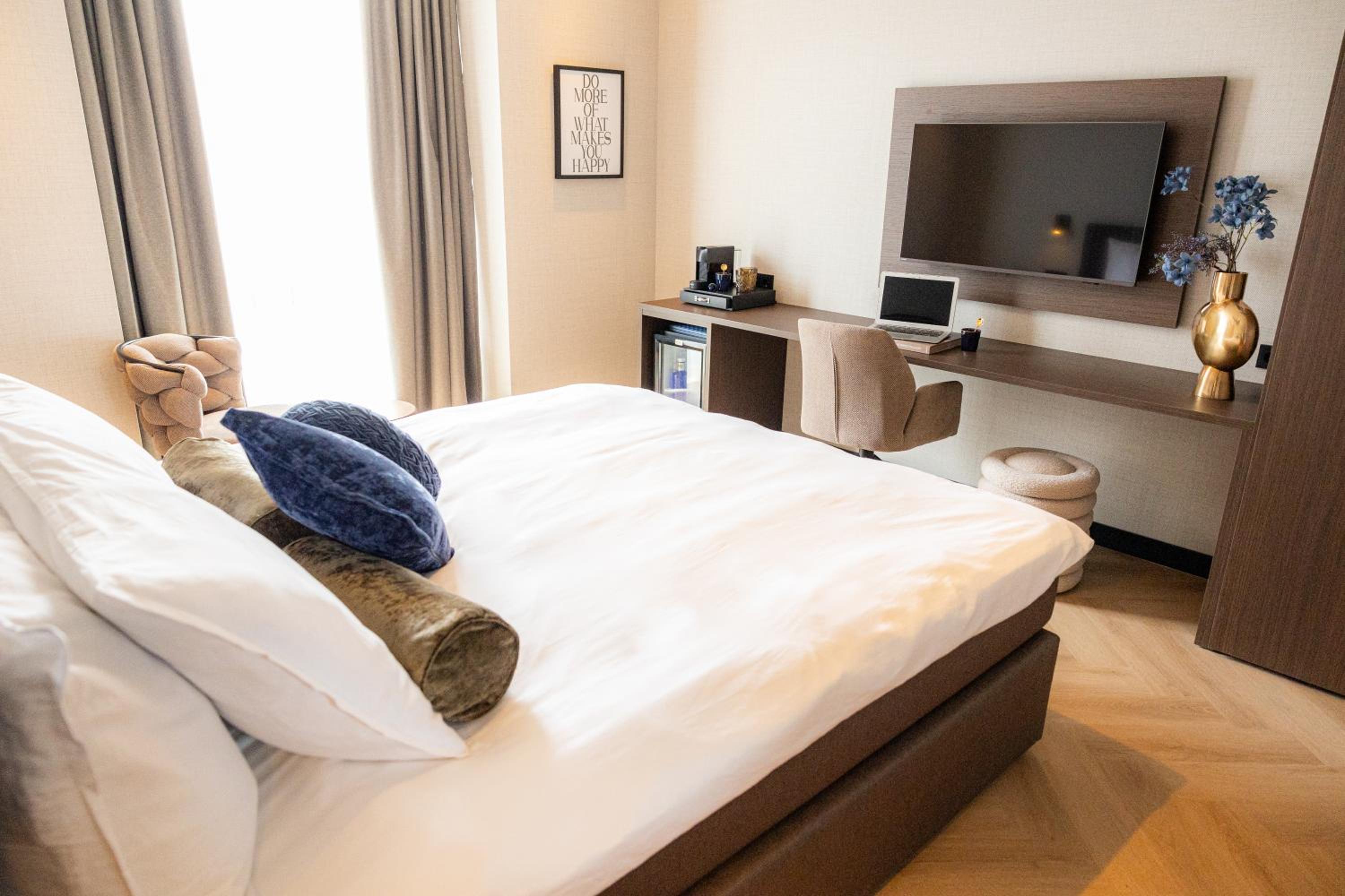 Deluxe Double Room - Photo 6
