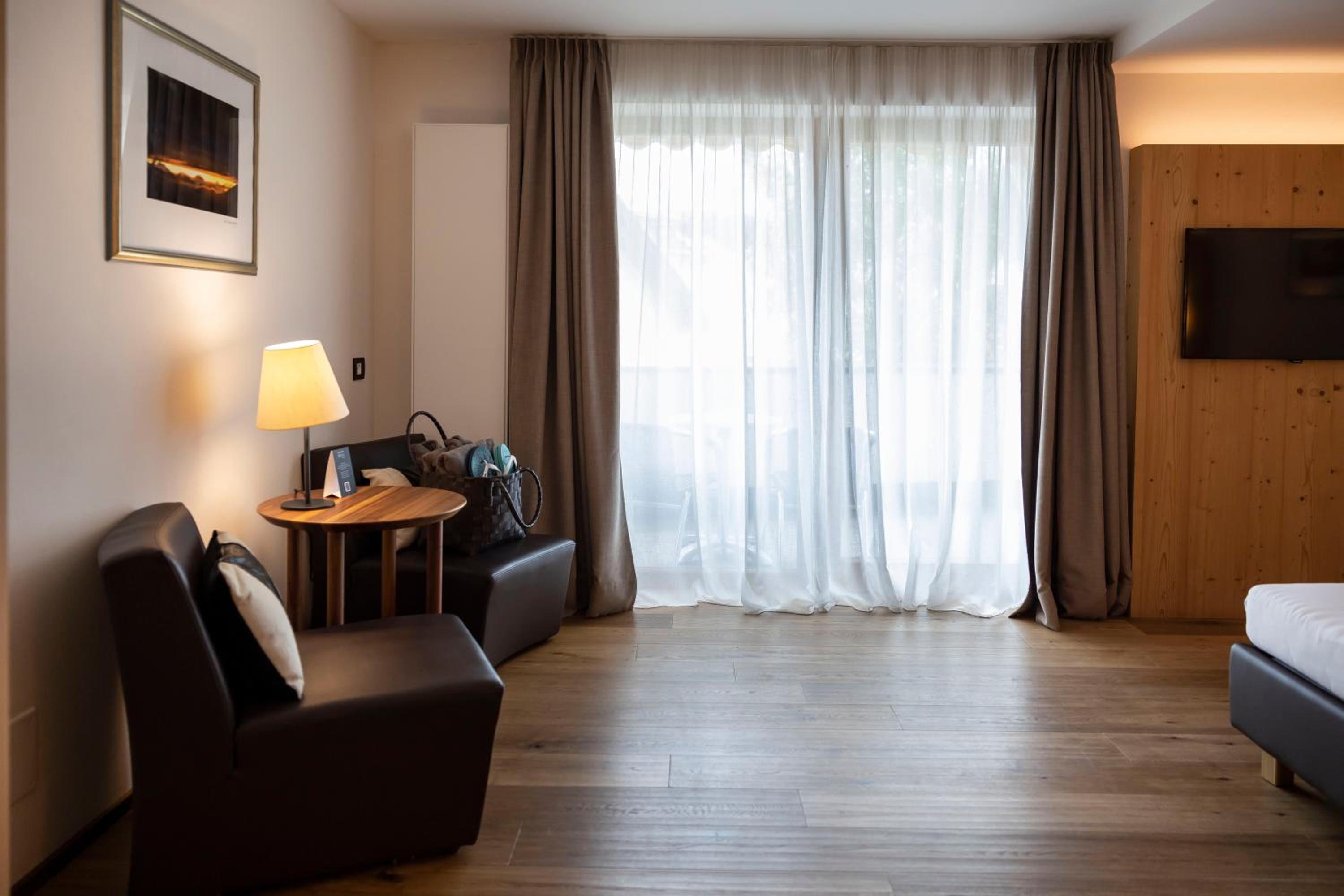 Standard Double Room photo 2