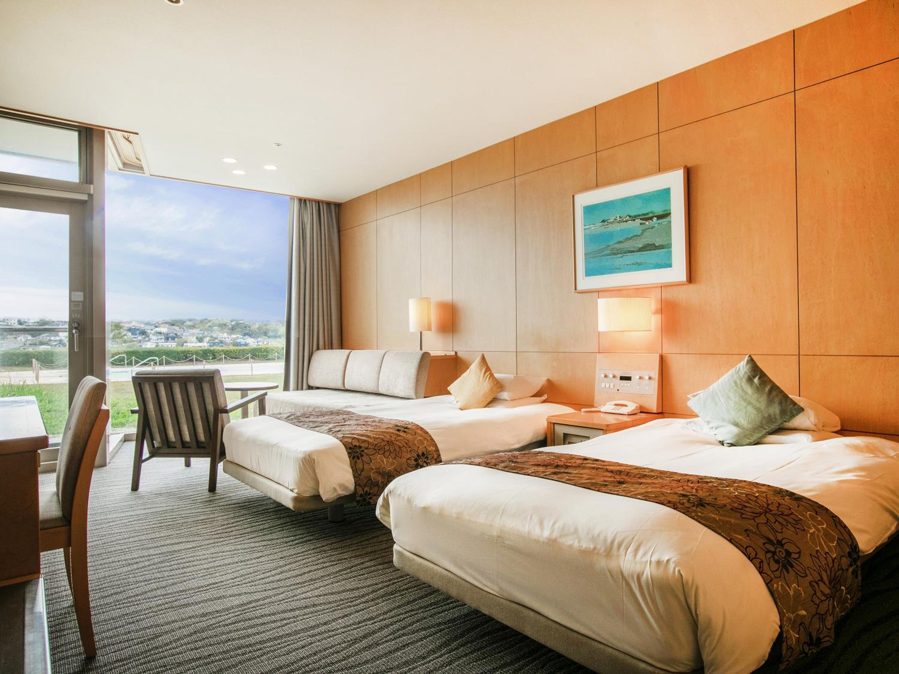 Twin Room A with Mt.Fuji and Enoshima View - Non-Smoking - Photo 1