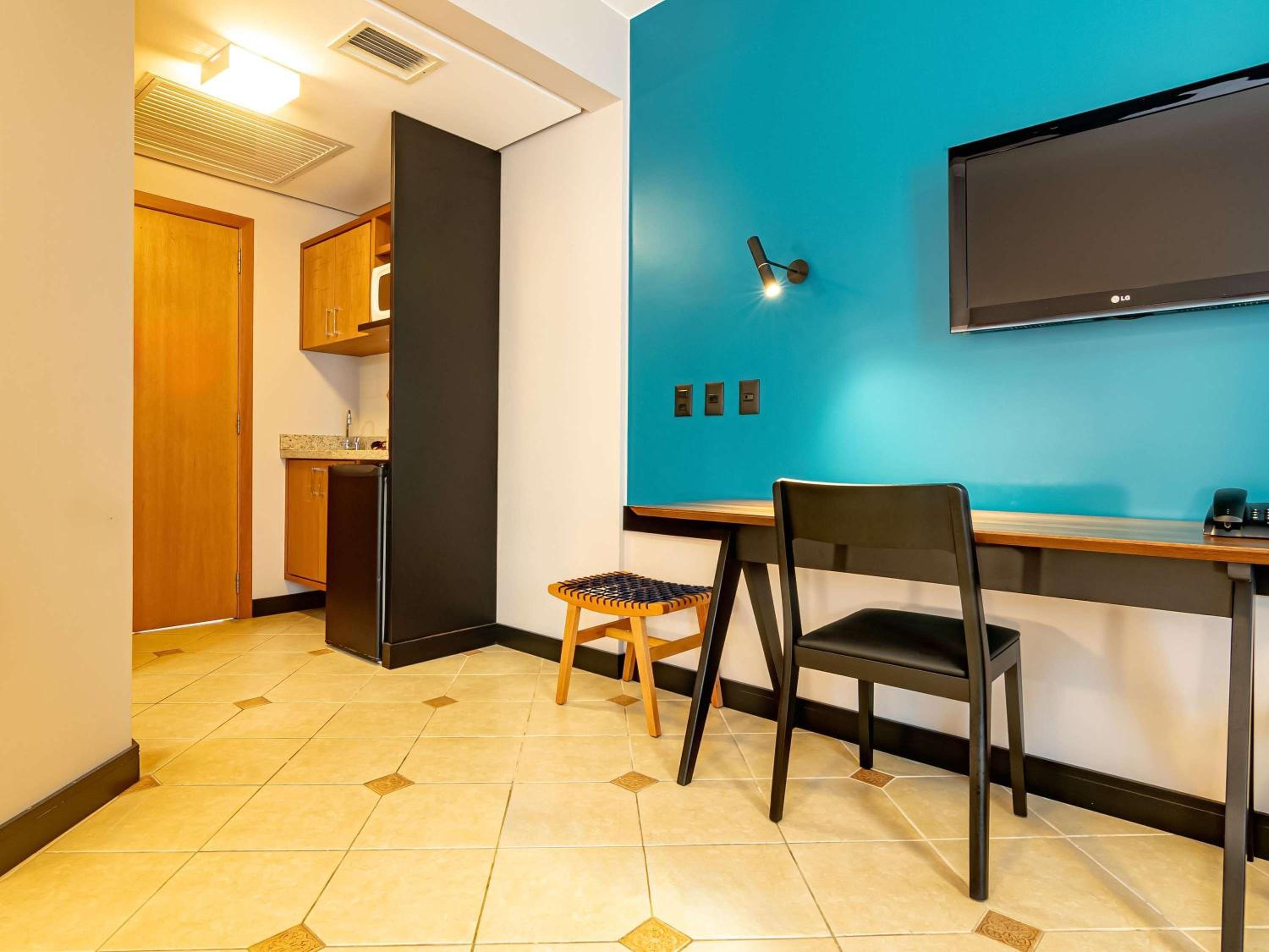 Standard Apartment with Two Single Beds - Photo 3