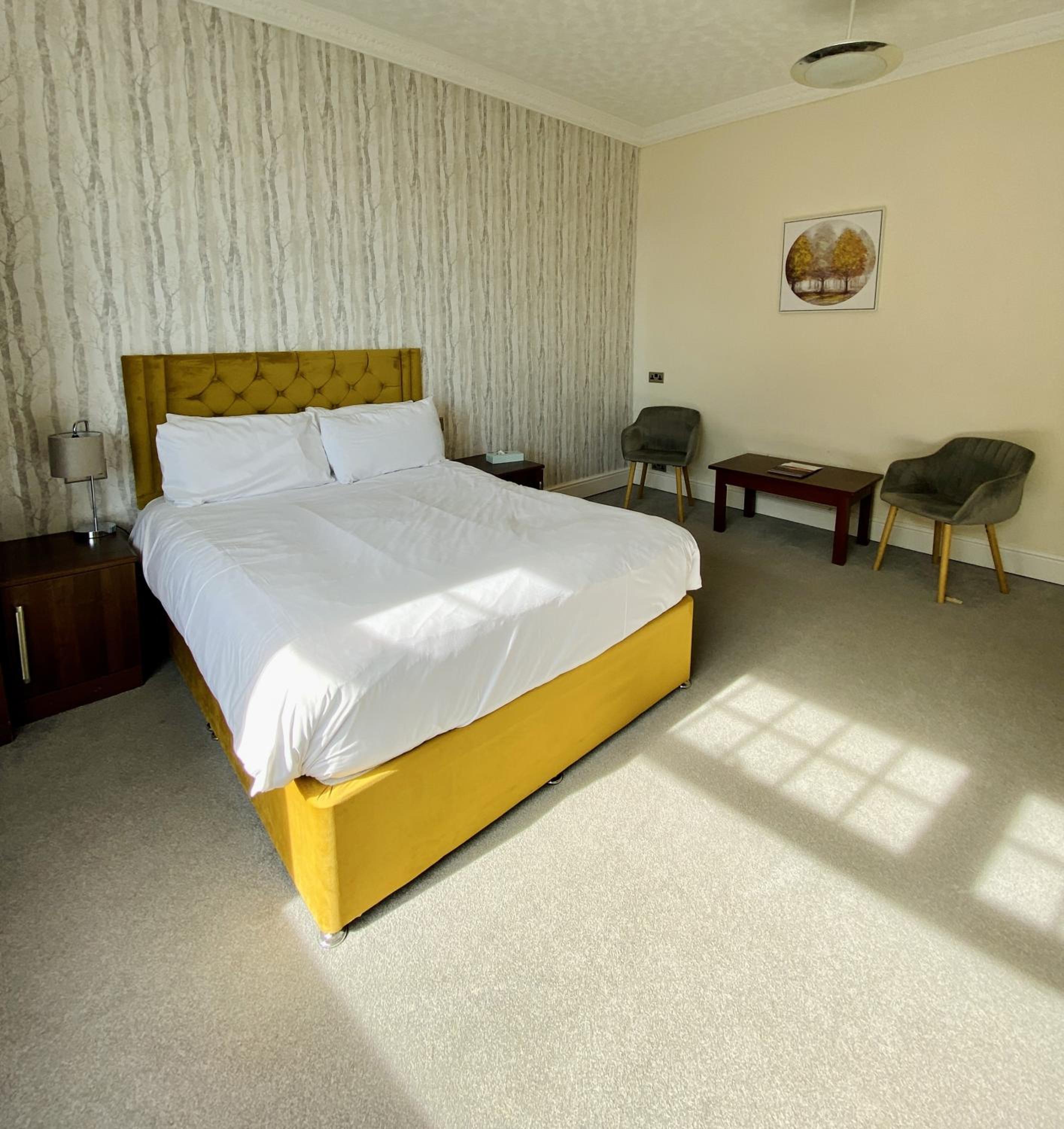 Double Room - Photo 1