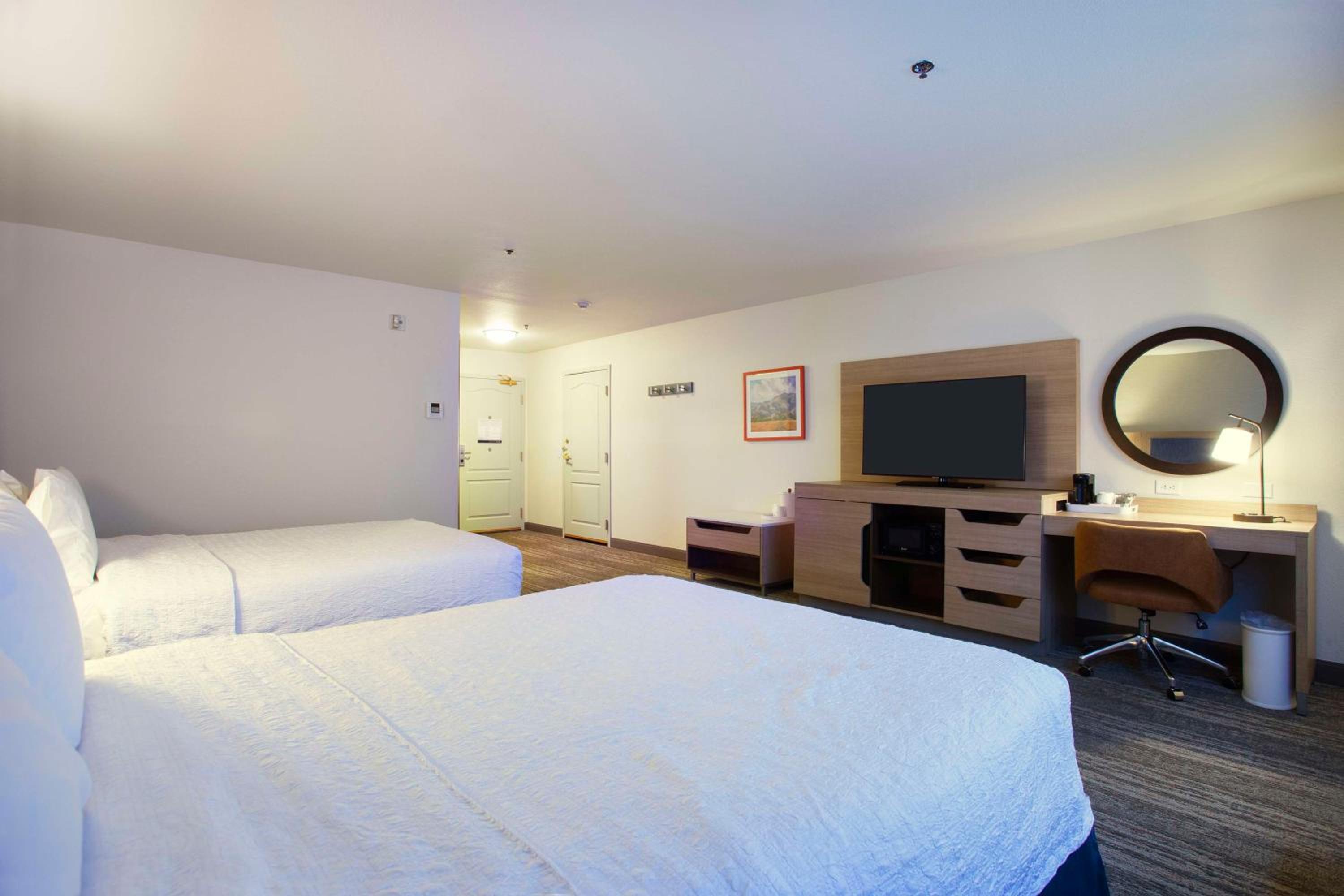 Queen Room with Two Queen Beds - Mobility and Hearing Access/Non-Smoking - Photo 1